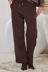 Weiche Hose mit Biese, braun