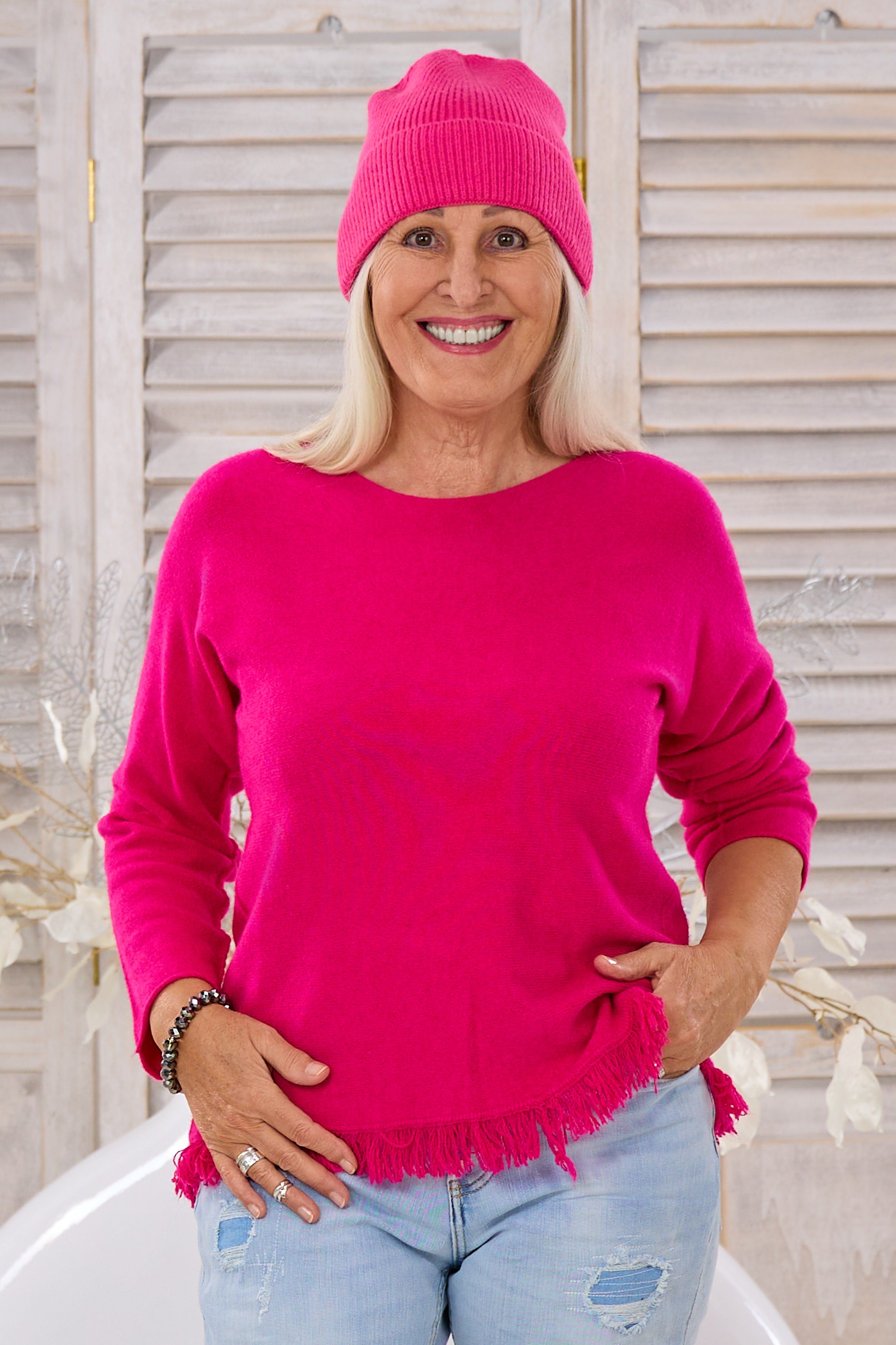 quergestrickter Strickpulli mit Fransen, pink