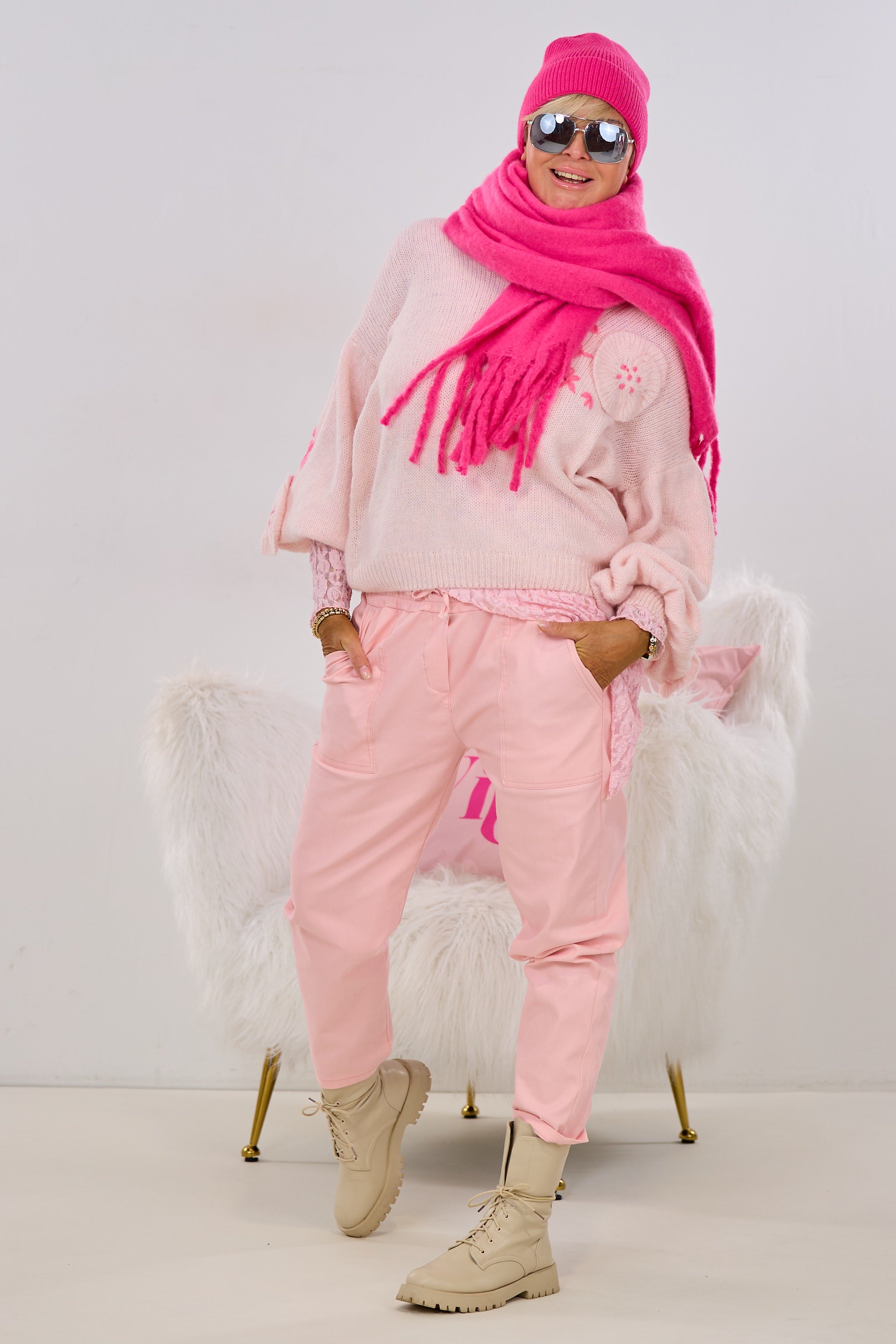 Baumwollhose mit aufgesetzten Taschen, rosa