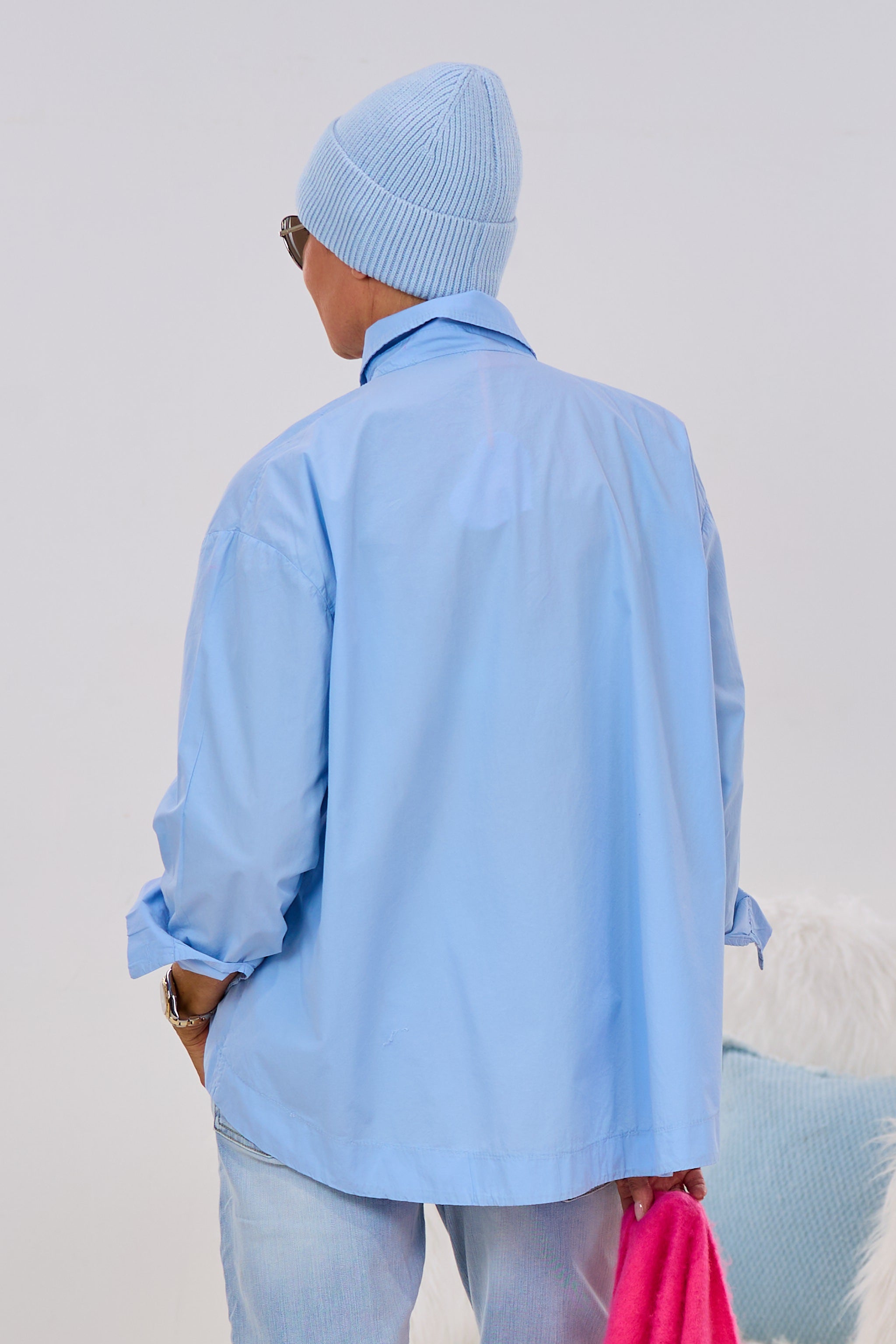 Oversized Bluse mit Taschen, hellblau