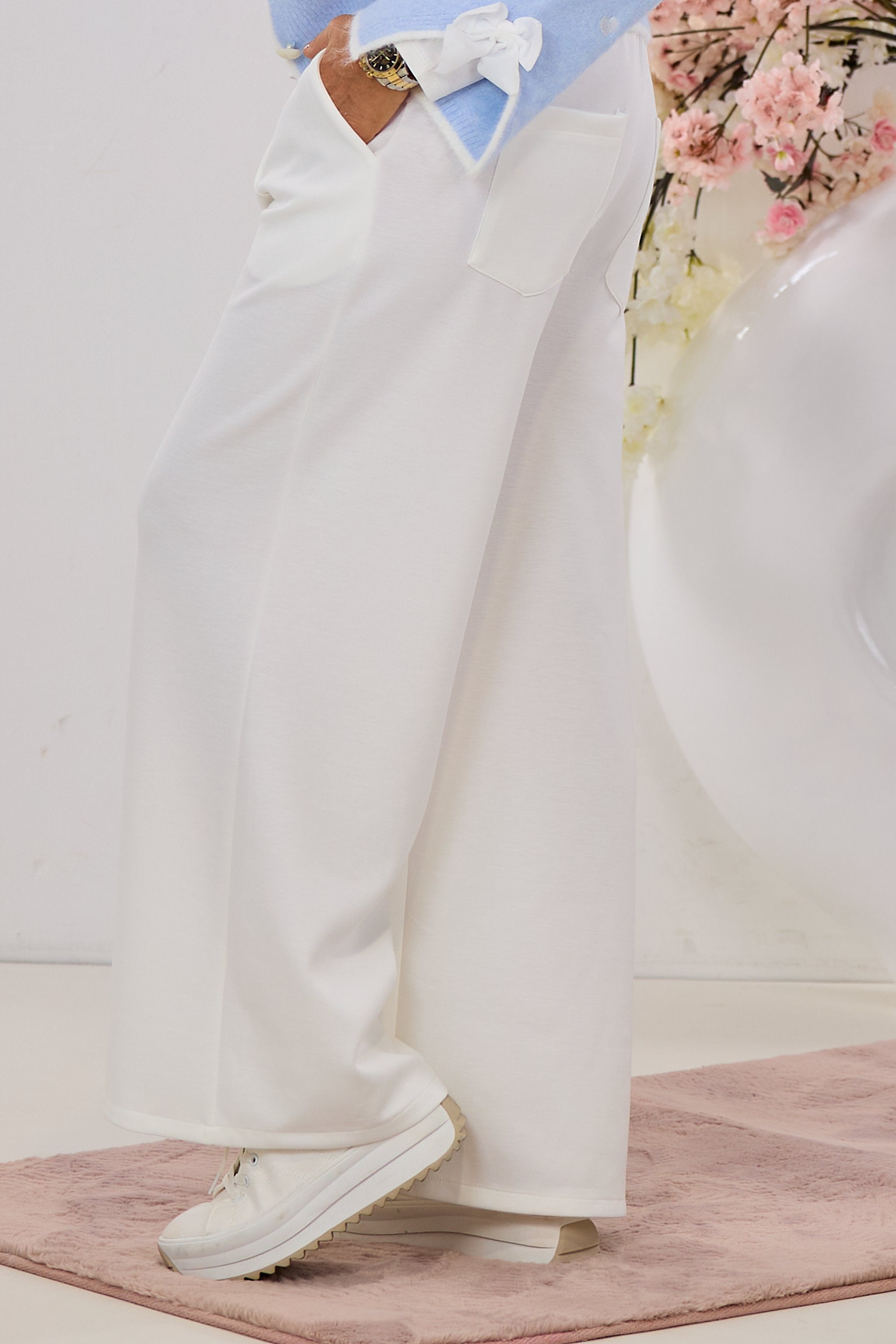 Cozy Hose mit Biese, ecru