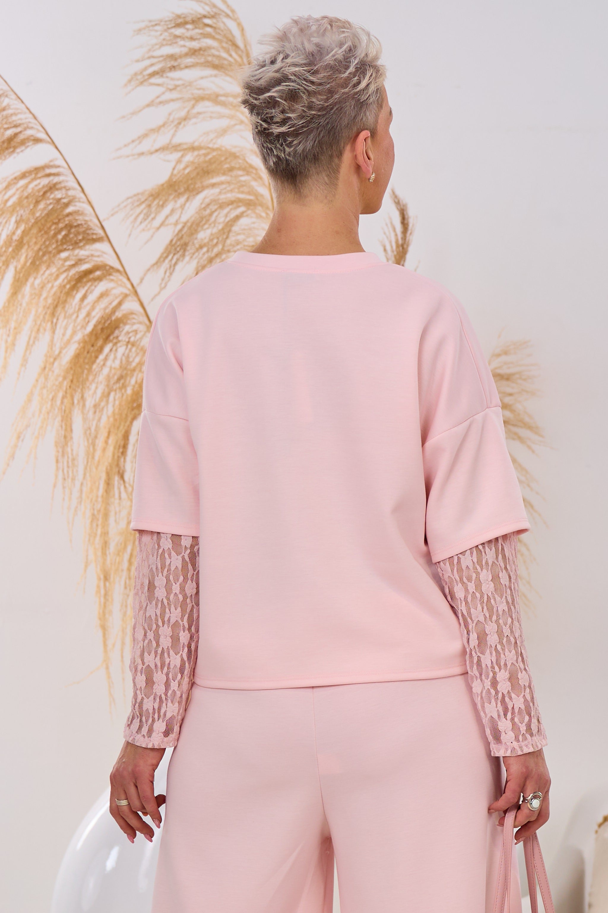 Cozy-Shirt mit Spitzen-Ärmeln, rosé