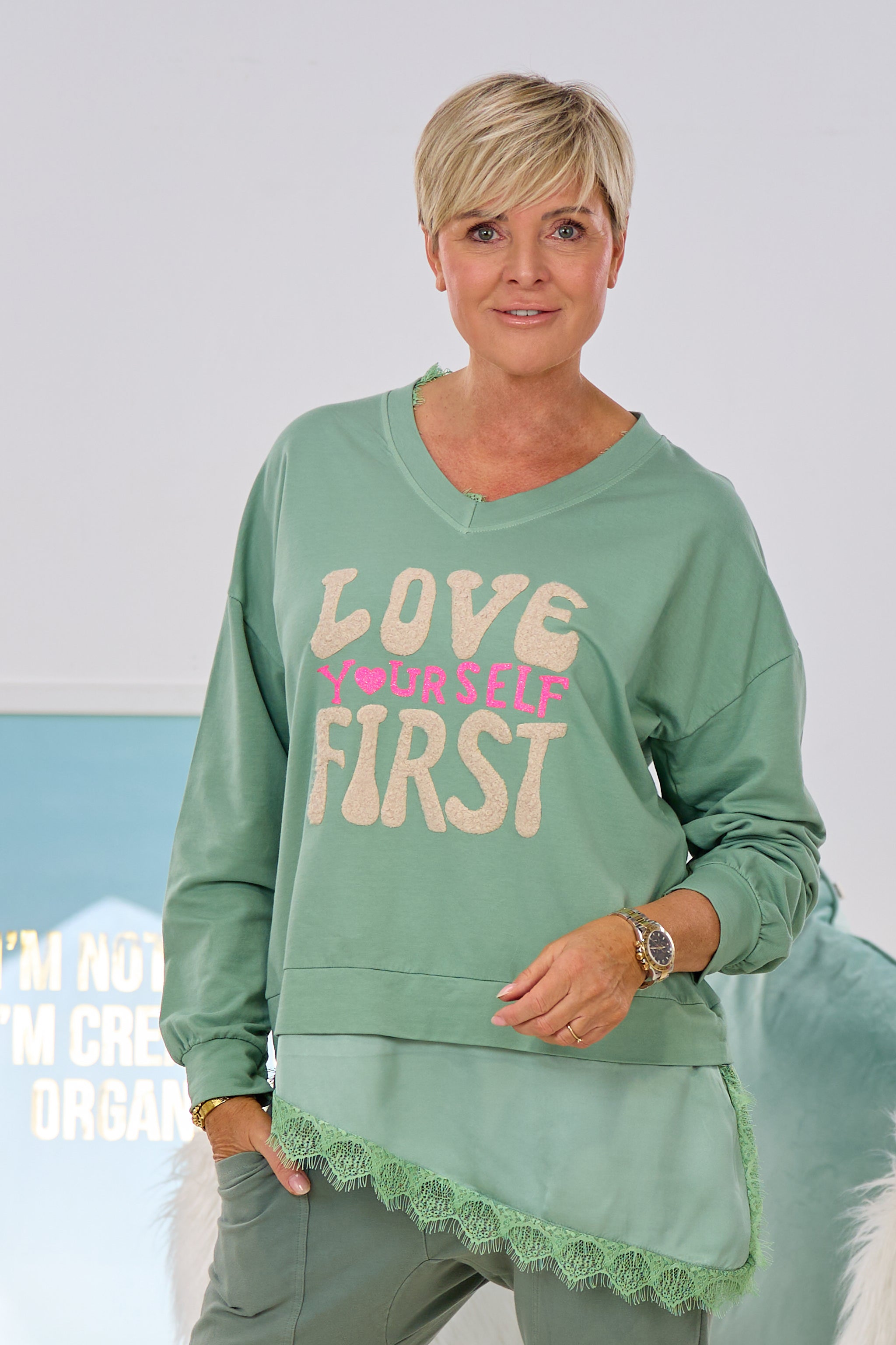 Sweaty love yourself, khaki