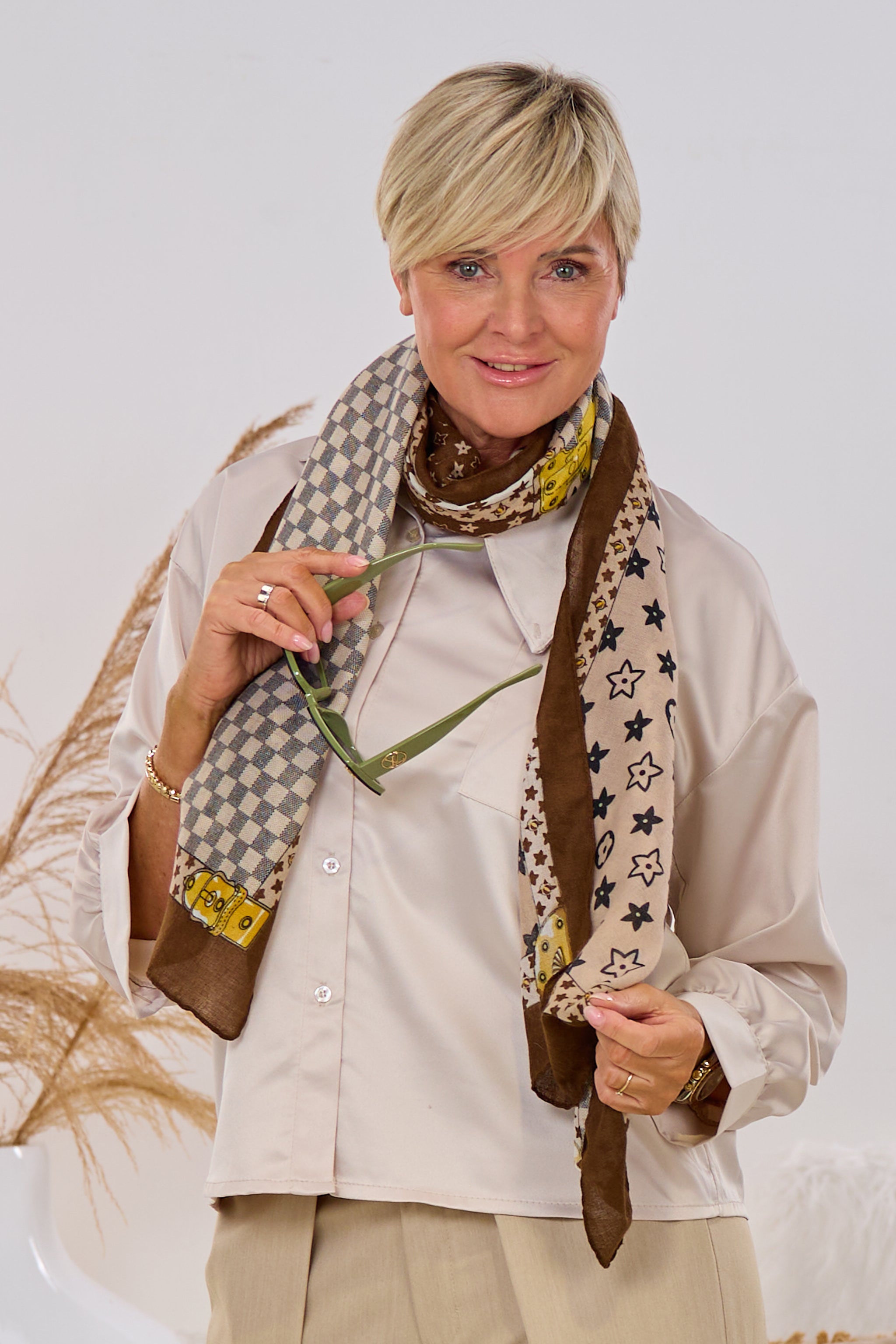 Tuch in toller Muster-Combi, braun-taupe