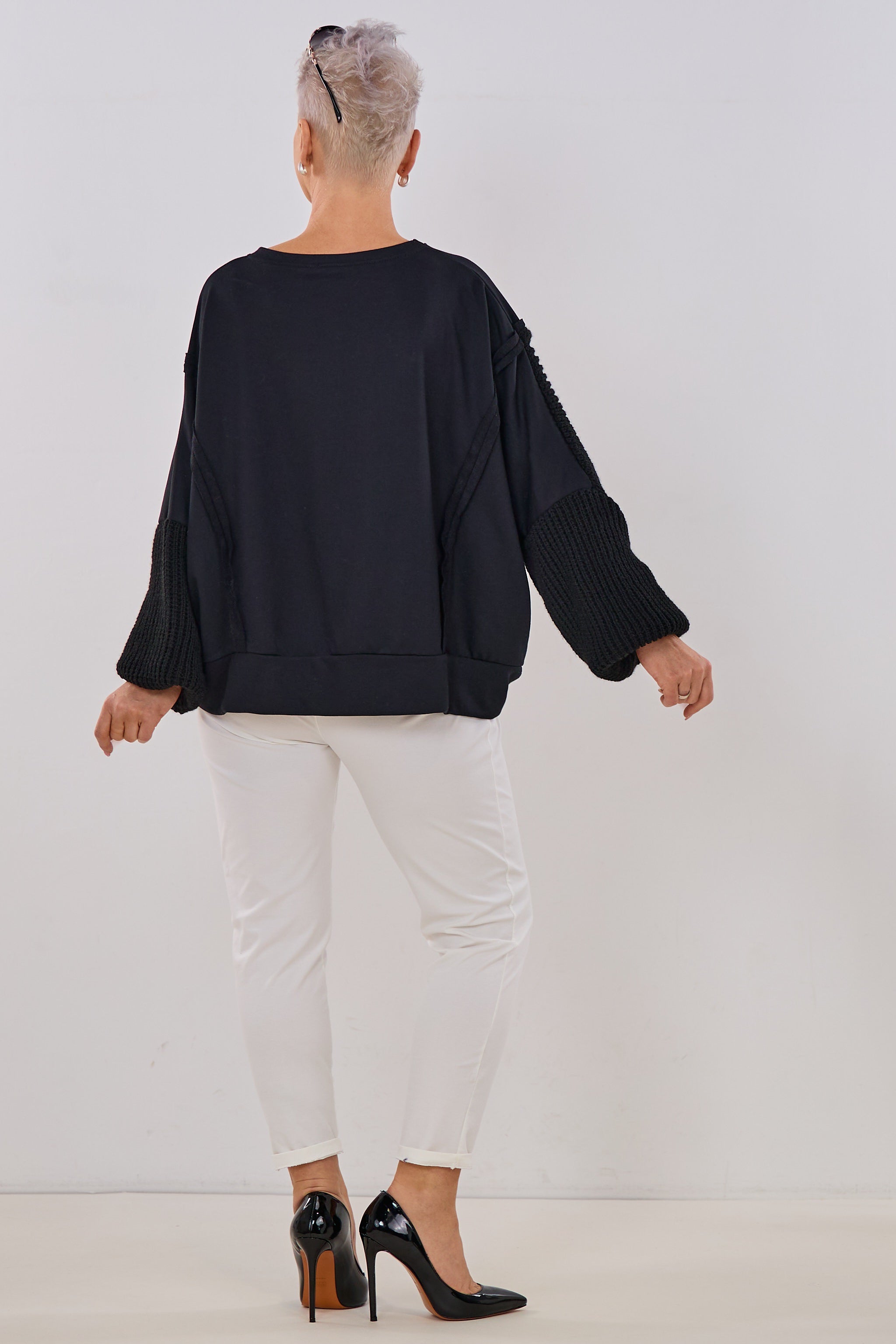 Sweaty mit Strickärmeln, schwarz