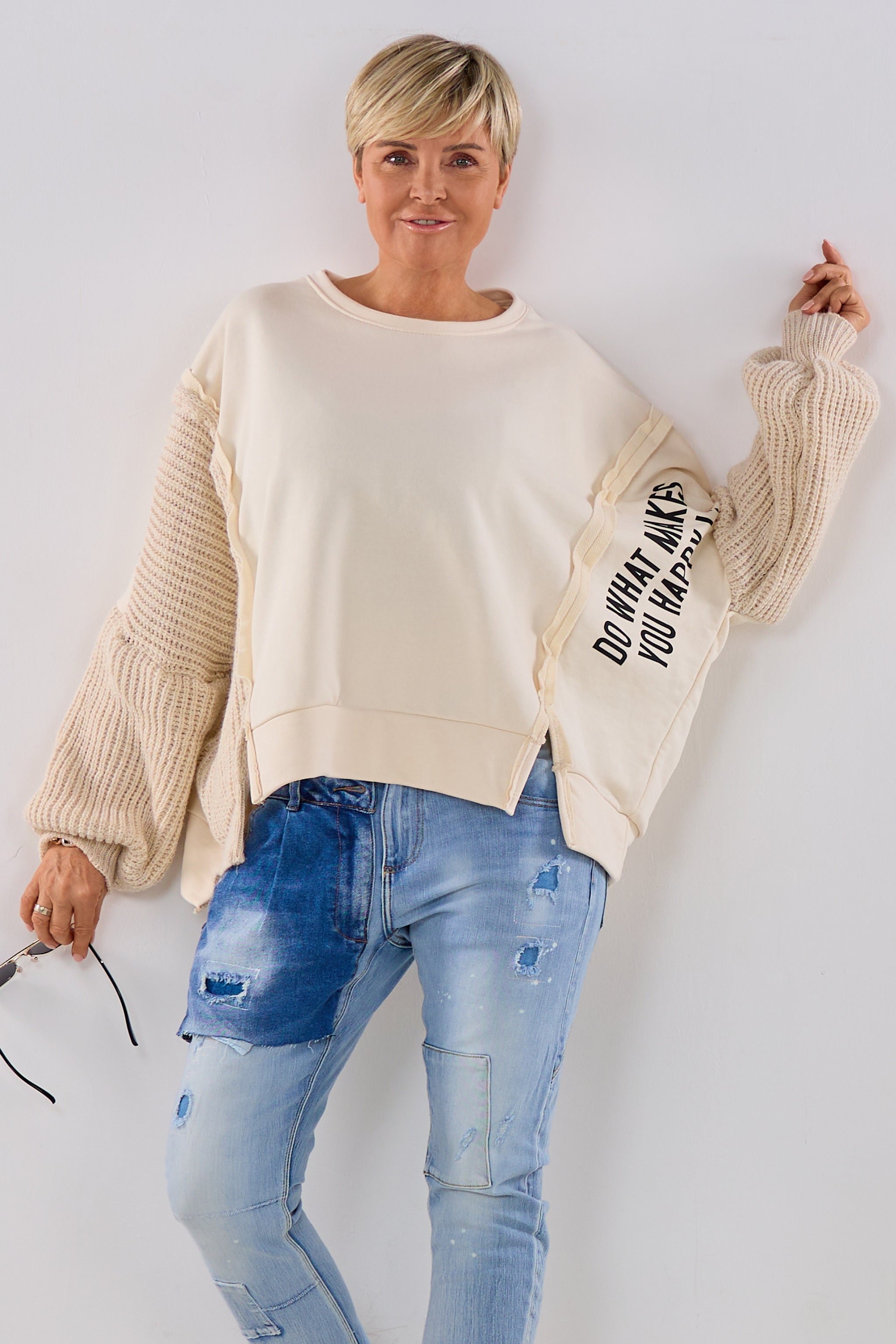 Sweaty mit Strickärmeln, beige