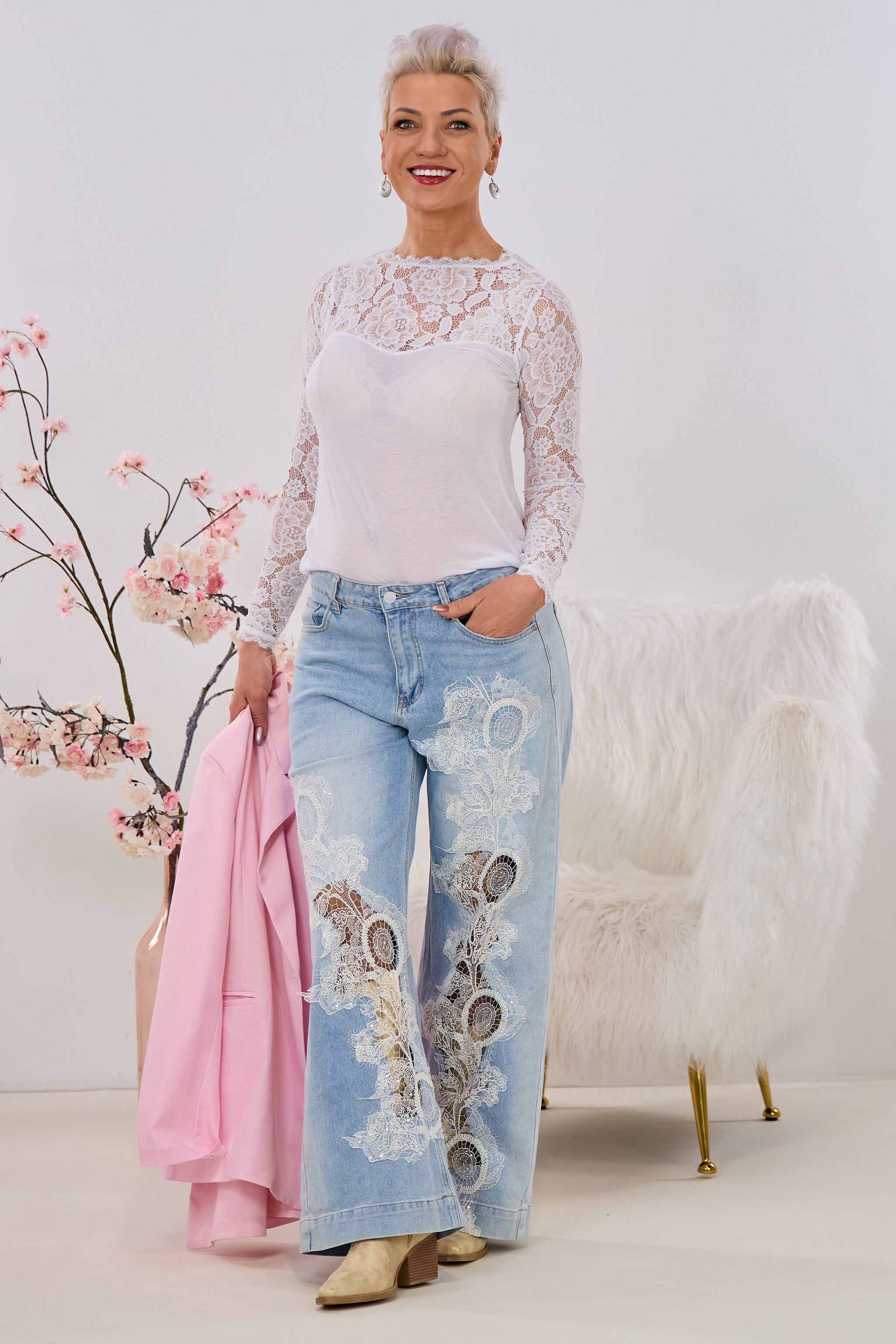 Longsleeve mit Spitze, weiß