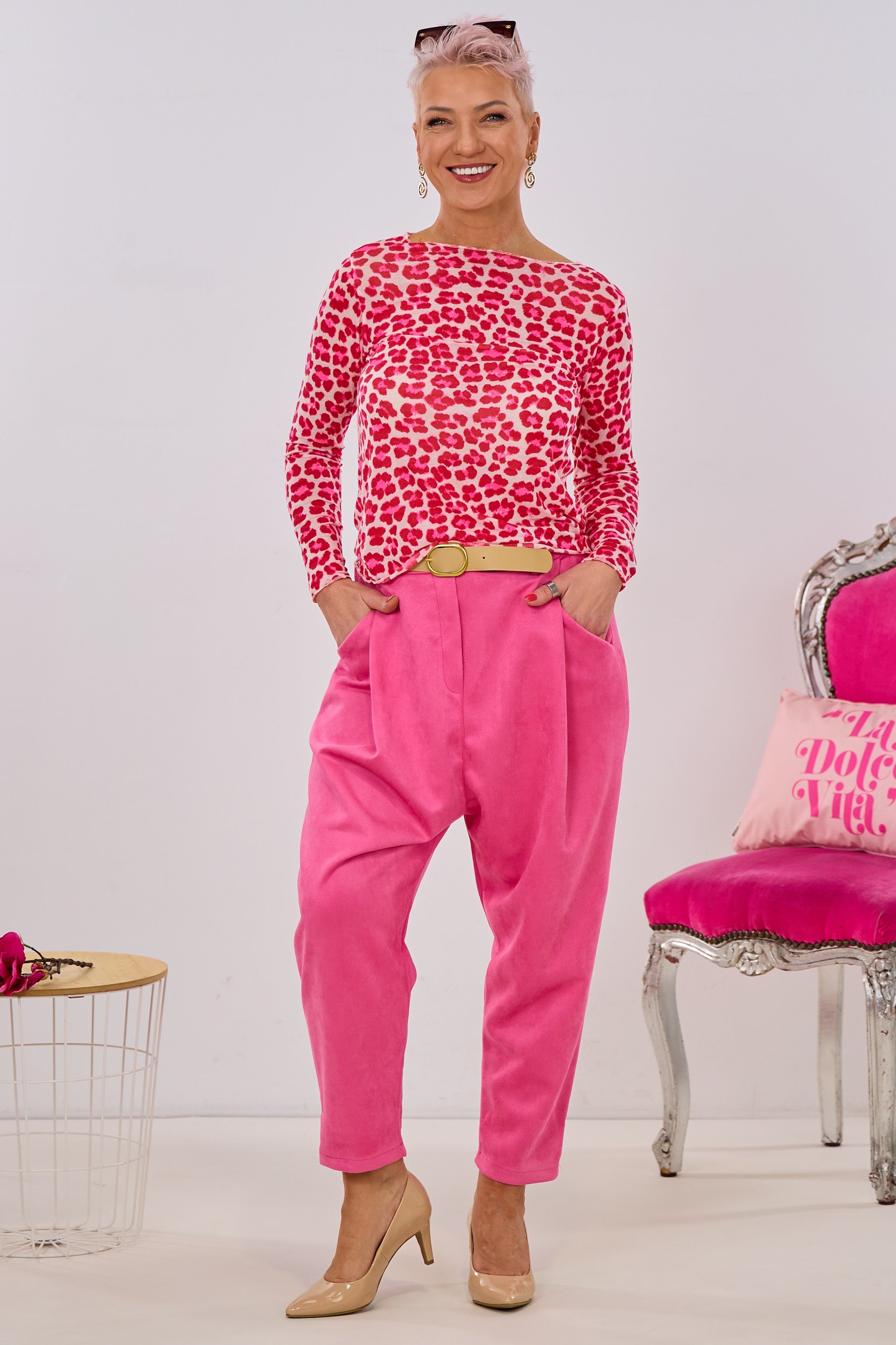 Elegante Baggy mit Gürtel, pink