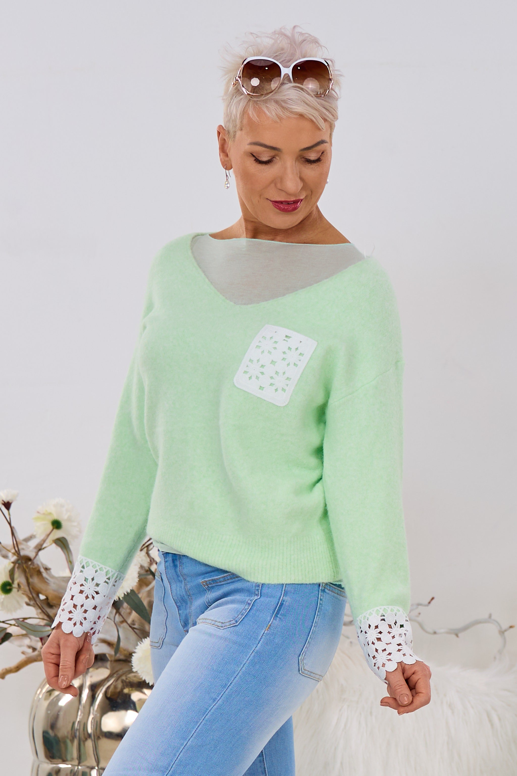 weicher Strickpulli mit Bordüre, lindgrün