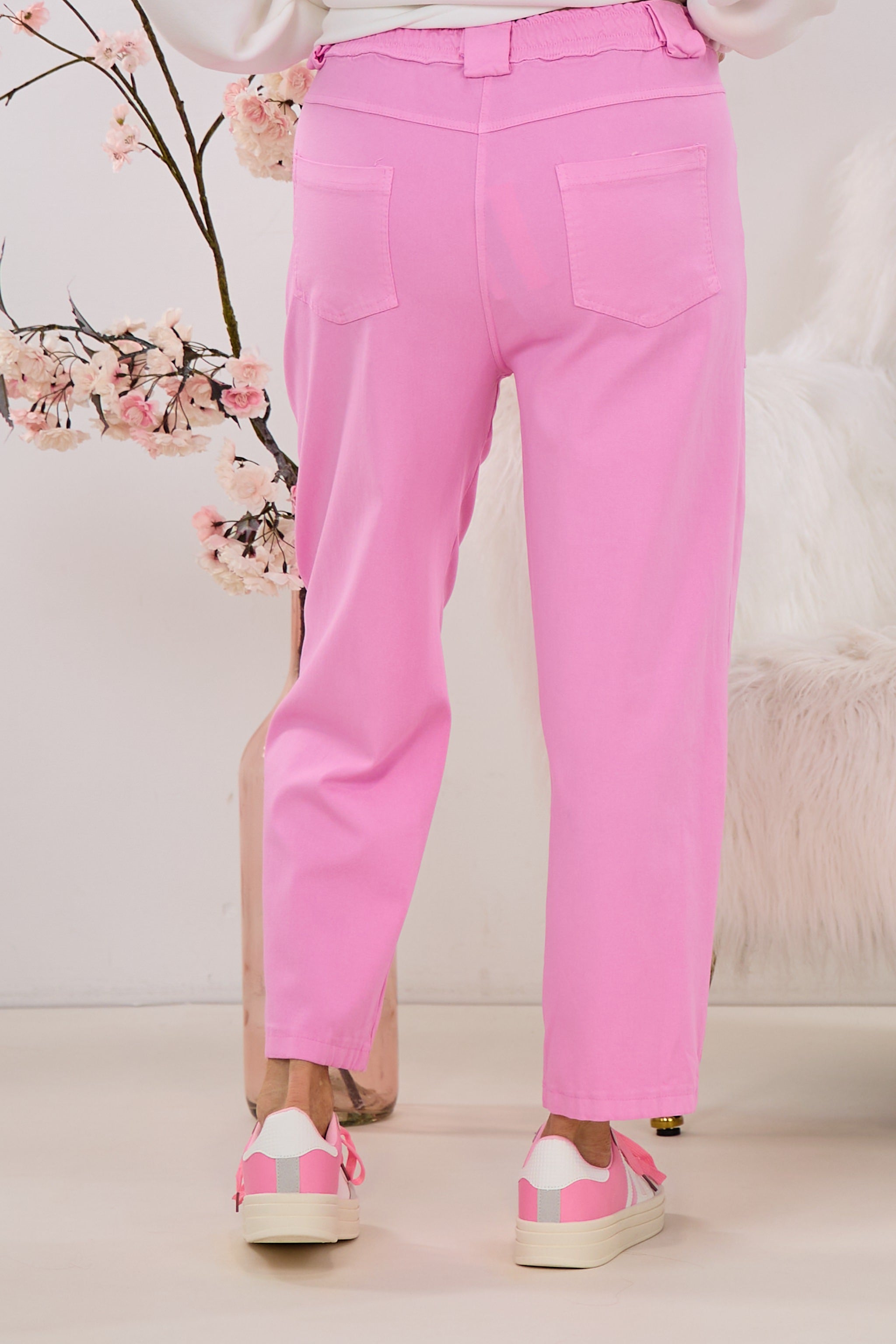 Uni Hose mit aufgesetzten Taschen, rosa