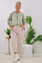 Uni Hose mit aufgesetzten Taschen, beige