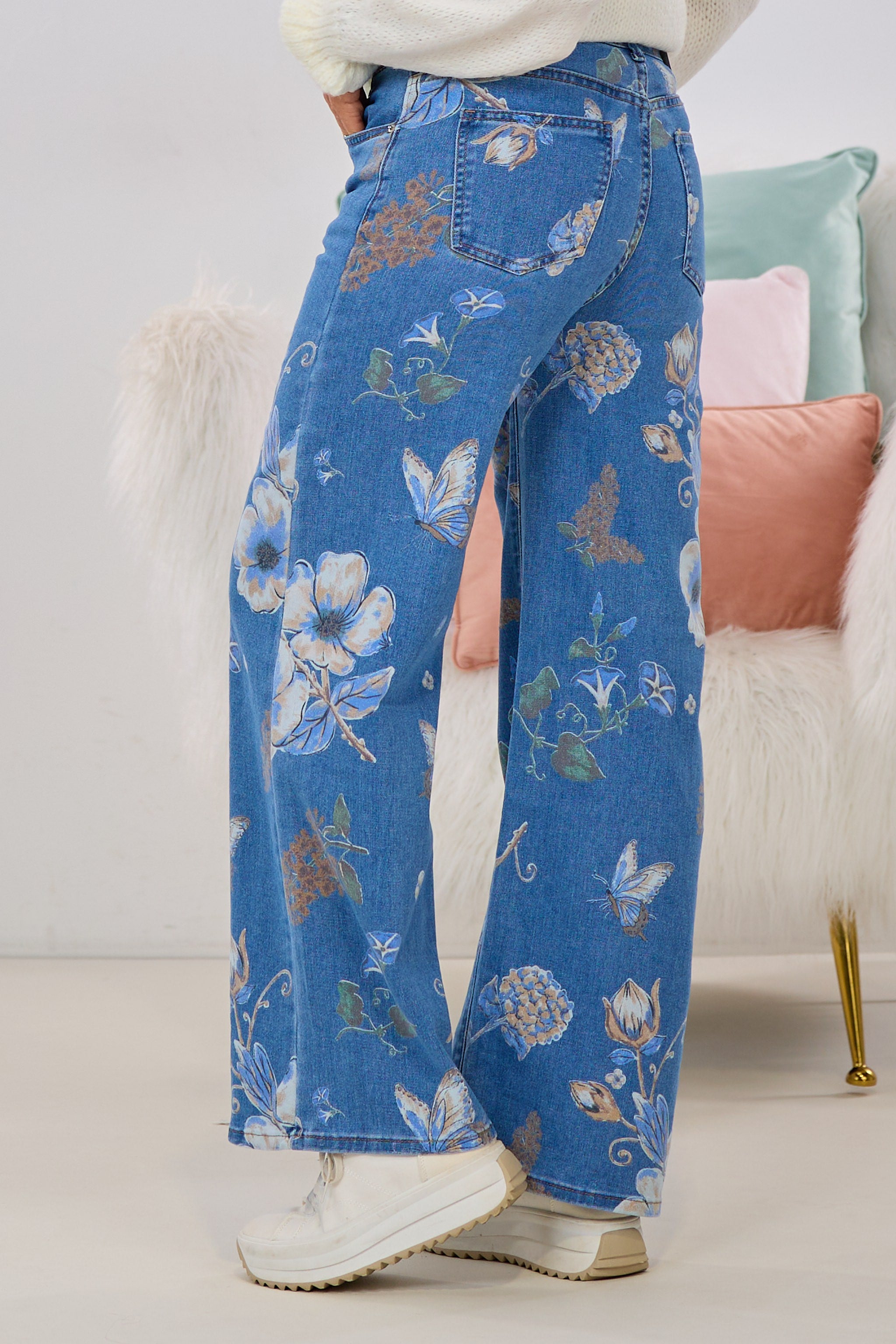 Mid Waist Jeans mit Blumen, denim