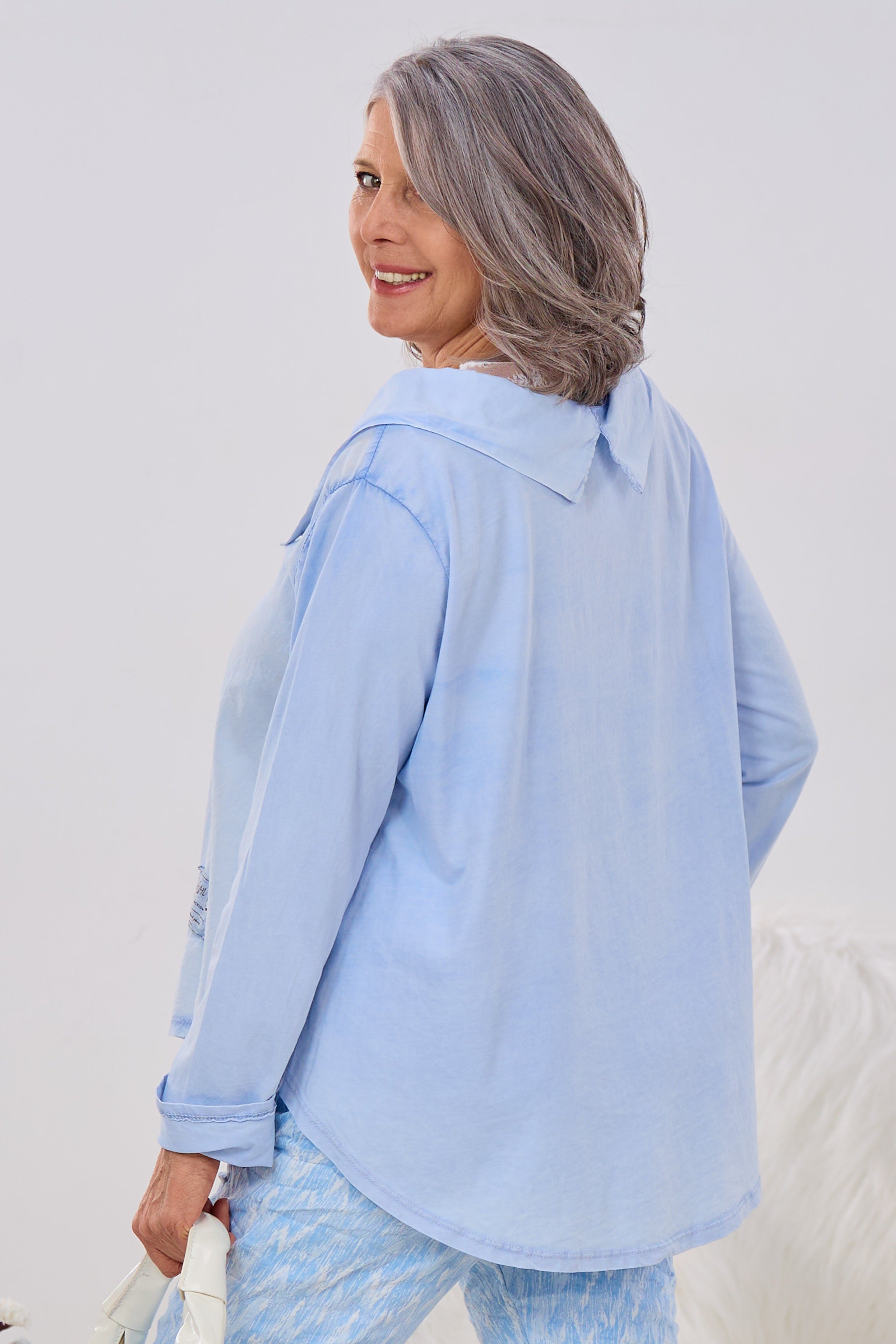 Bluse im Materialmix, hellblau