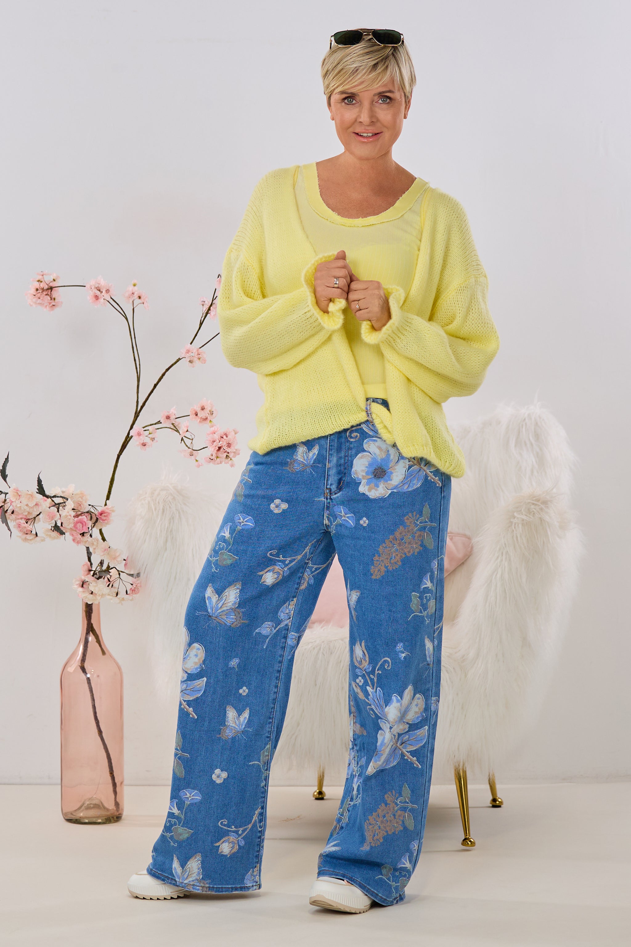 Strickjacke mit Rüschen-Ärmlen, gelb