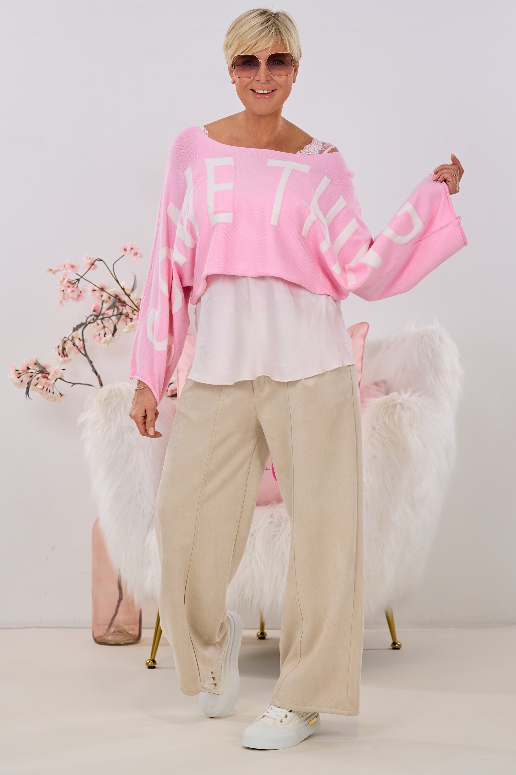 Weiter Cropped Pulli SOMETHING, rosa