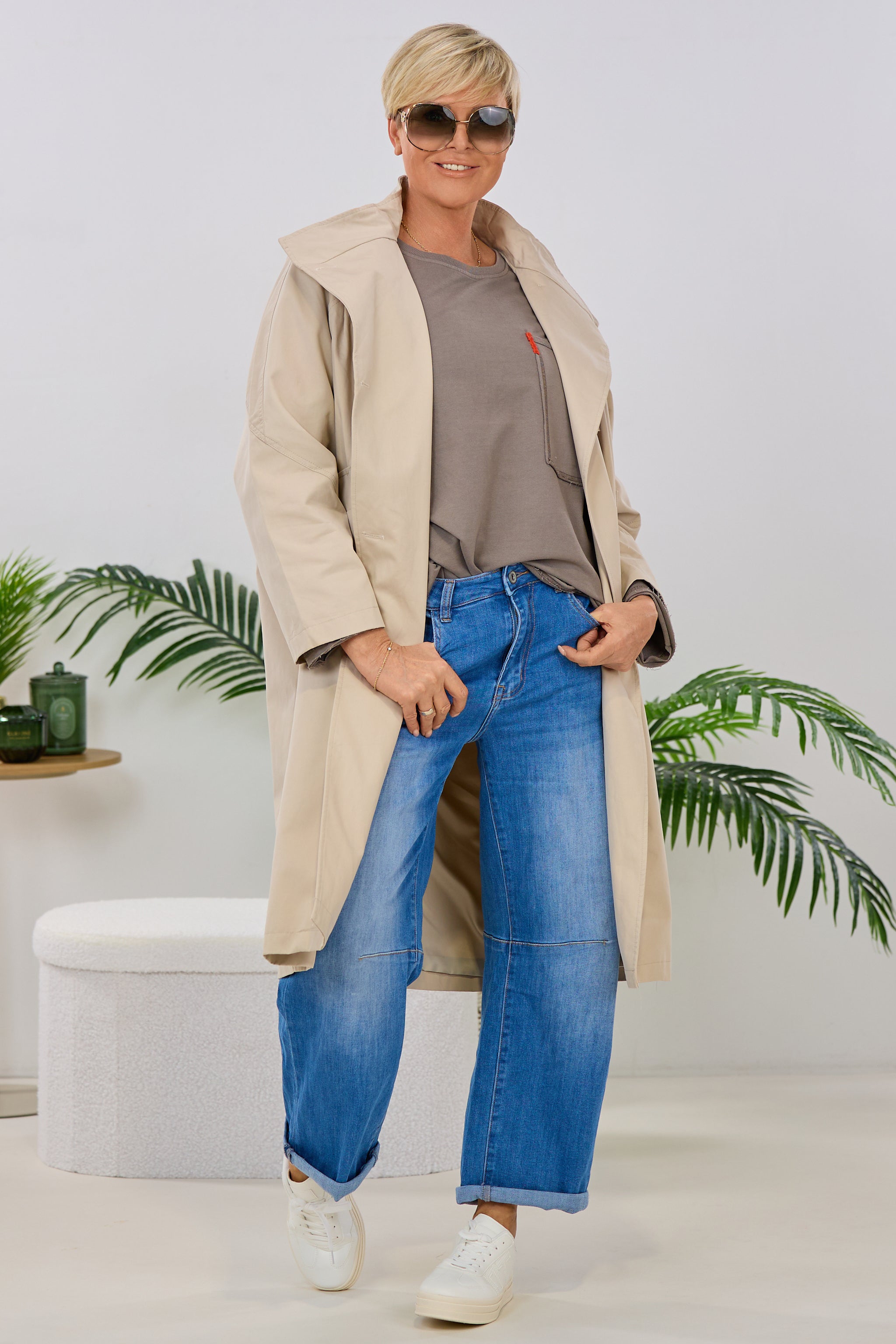 Coat with raglan sleeves, beige