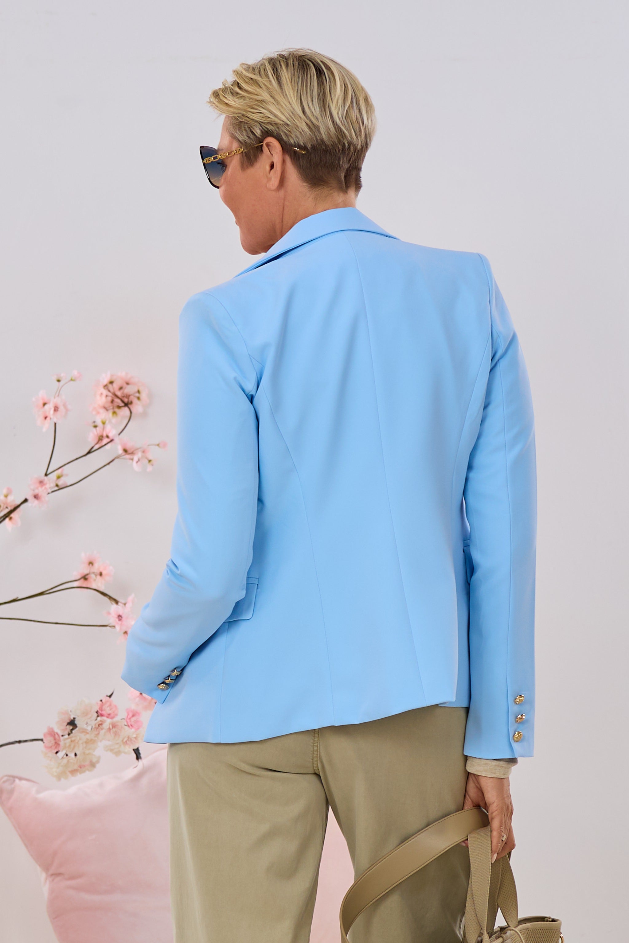 Zwei-Reihiger Blazer, hellblau