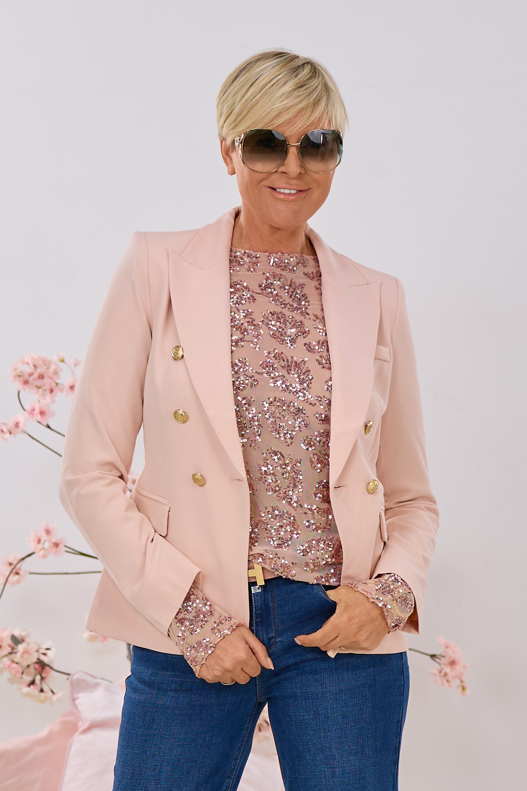 Zwei-Reihiger Blazer, blass rosa