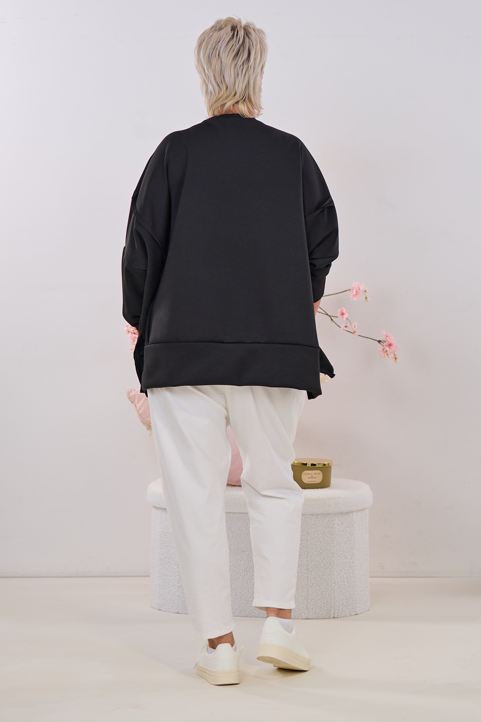 Cozy Sweaty mit außenliegenden Nähten, schwarz