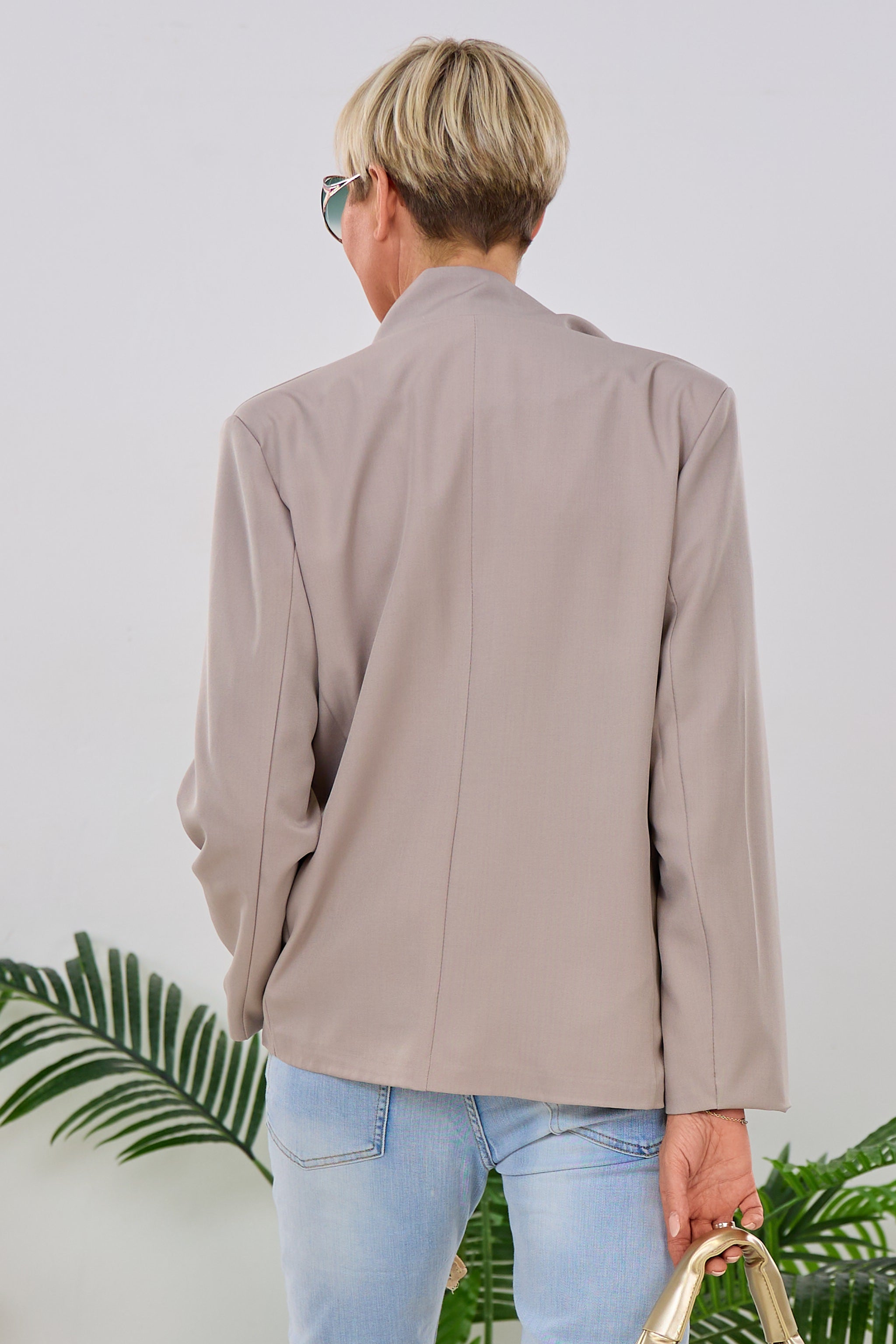 Langer Blazer mit kleinem Knopf, taupe