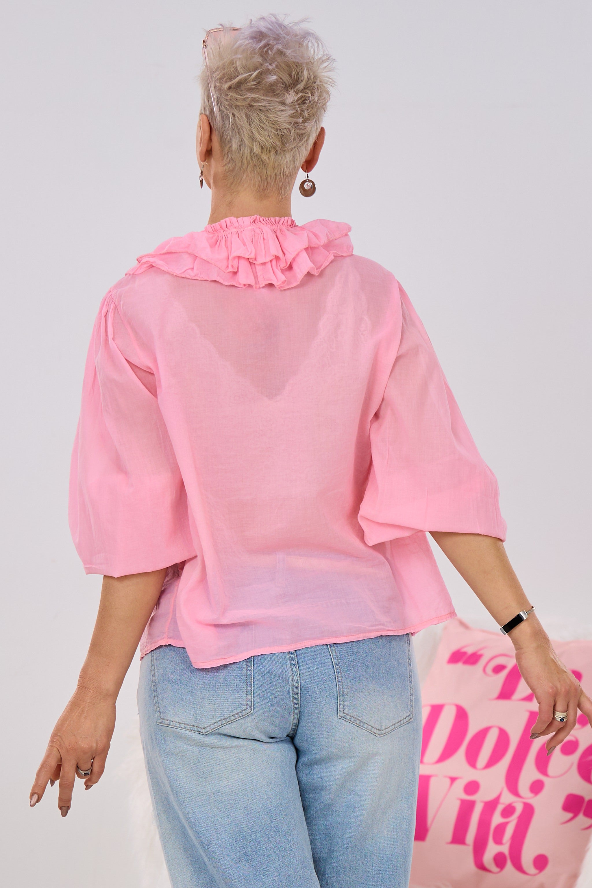 Leichte Bluse mit Volants, rosa