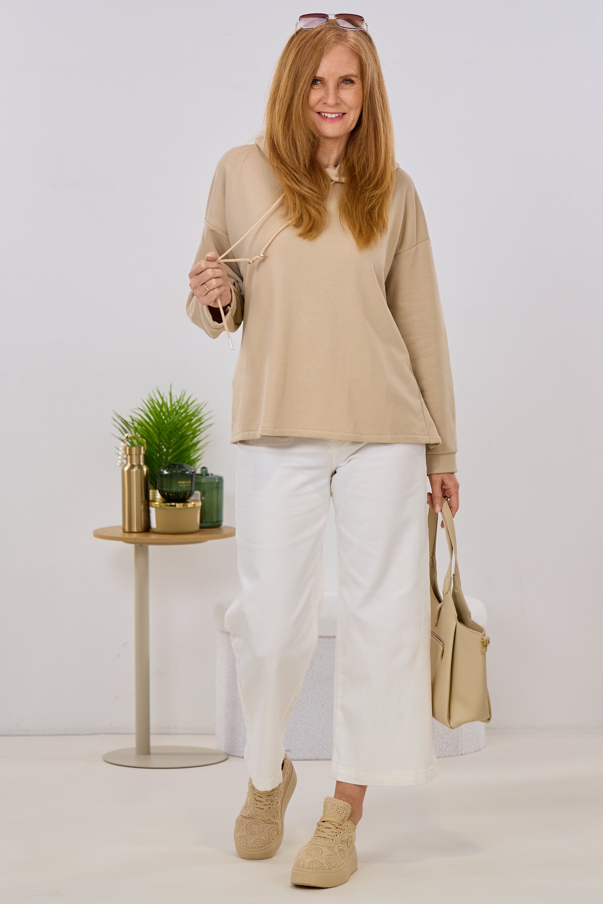 Hoodie mit Plissee-Einsatz, beige