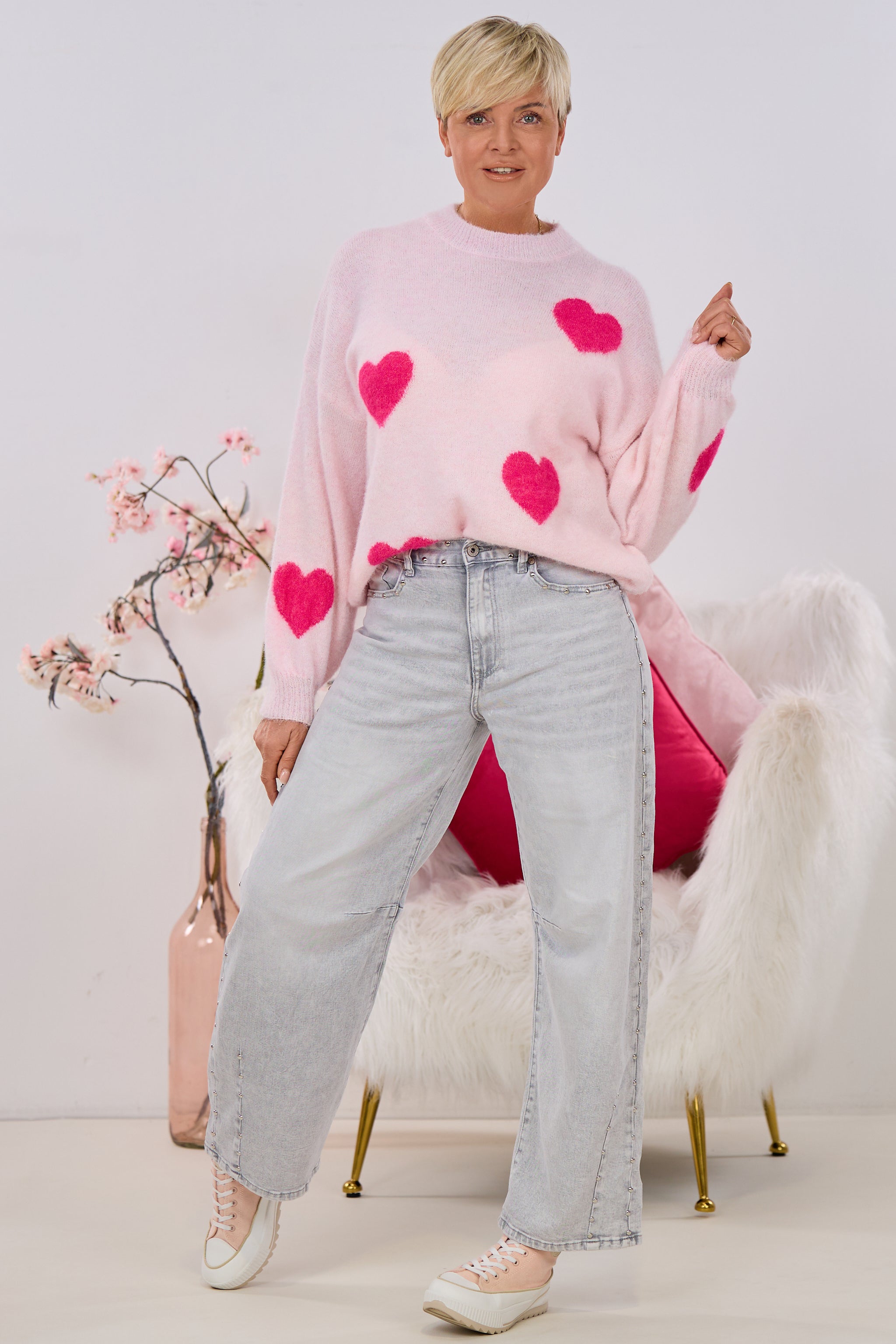 Jeans mit Nieten und Druck, hellgrau-pink