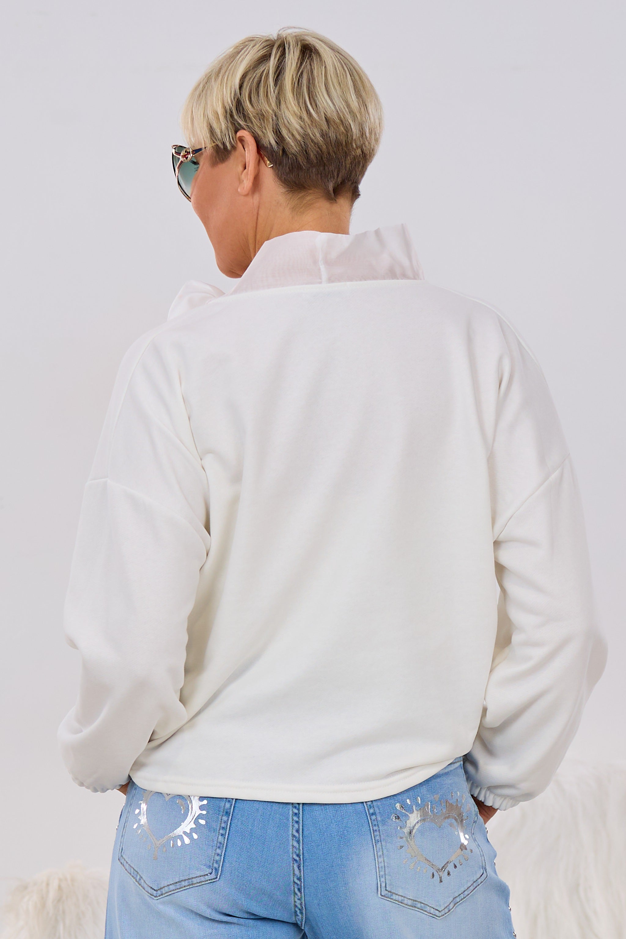 Sweatshirt mit großer Schleife, weiß/ecru