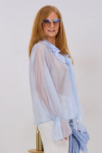Transparente Bluse mit Volants, hellblau
