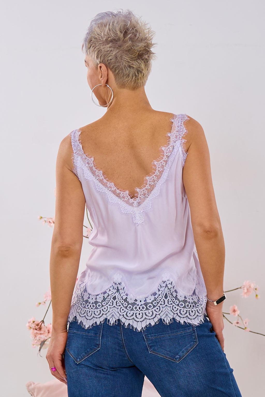 Viscose-Top mit Spitze, flieder