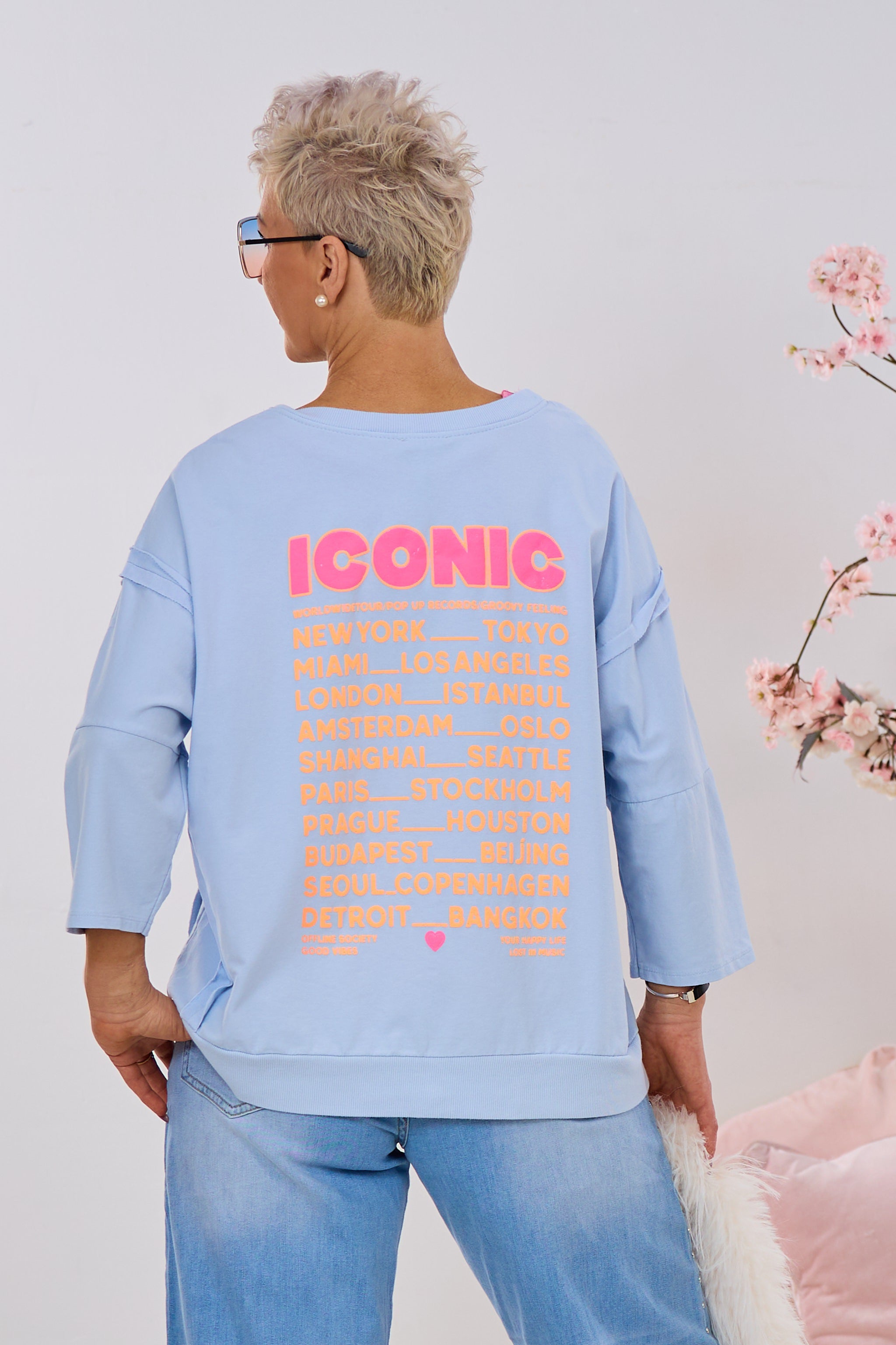 Sweaty ICONIC mit außenliegenden Nähten, hellblau