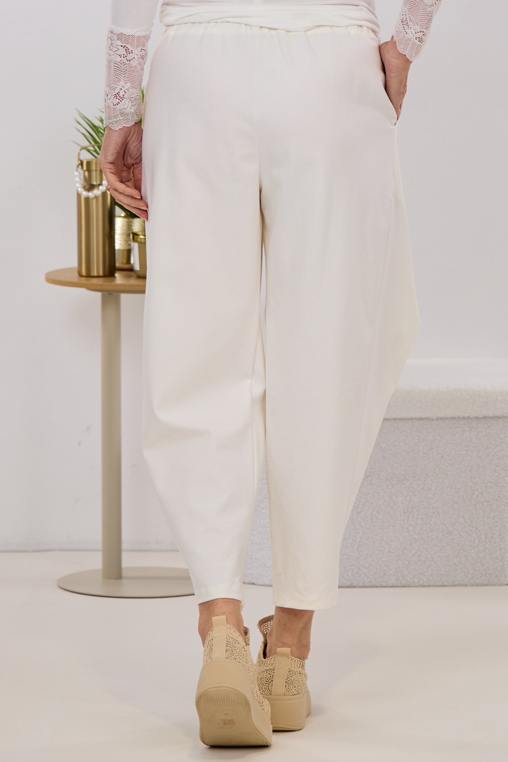 Hose mit Überschlägen, ecru