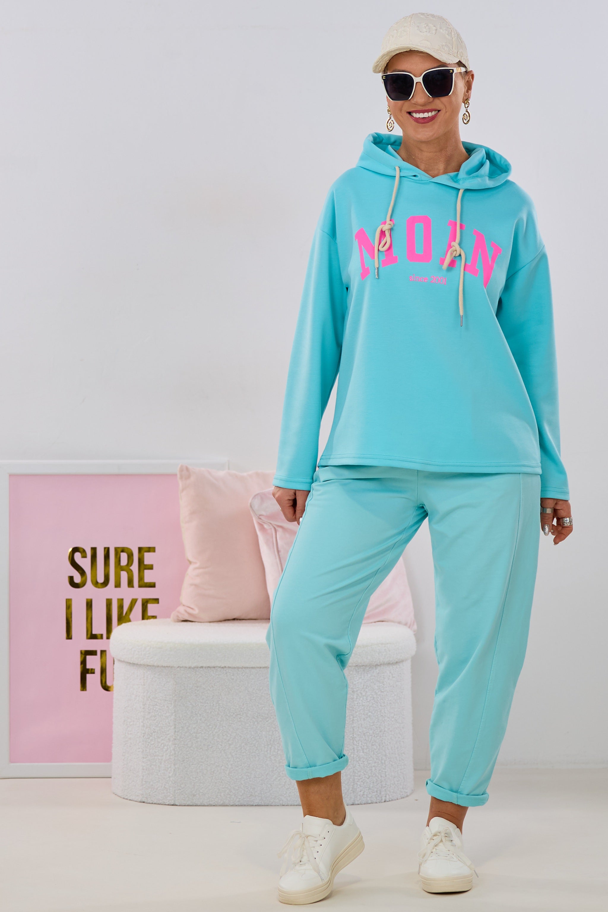 Cozy Hoodie MOIN, türkis-neonpink