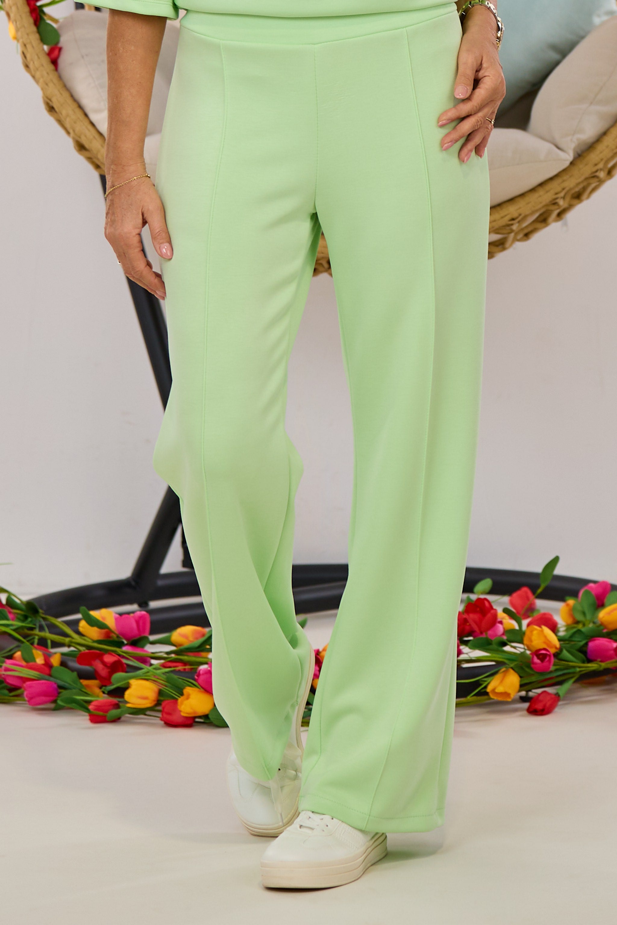 Cozy Hose mit Biese, lindgrün