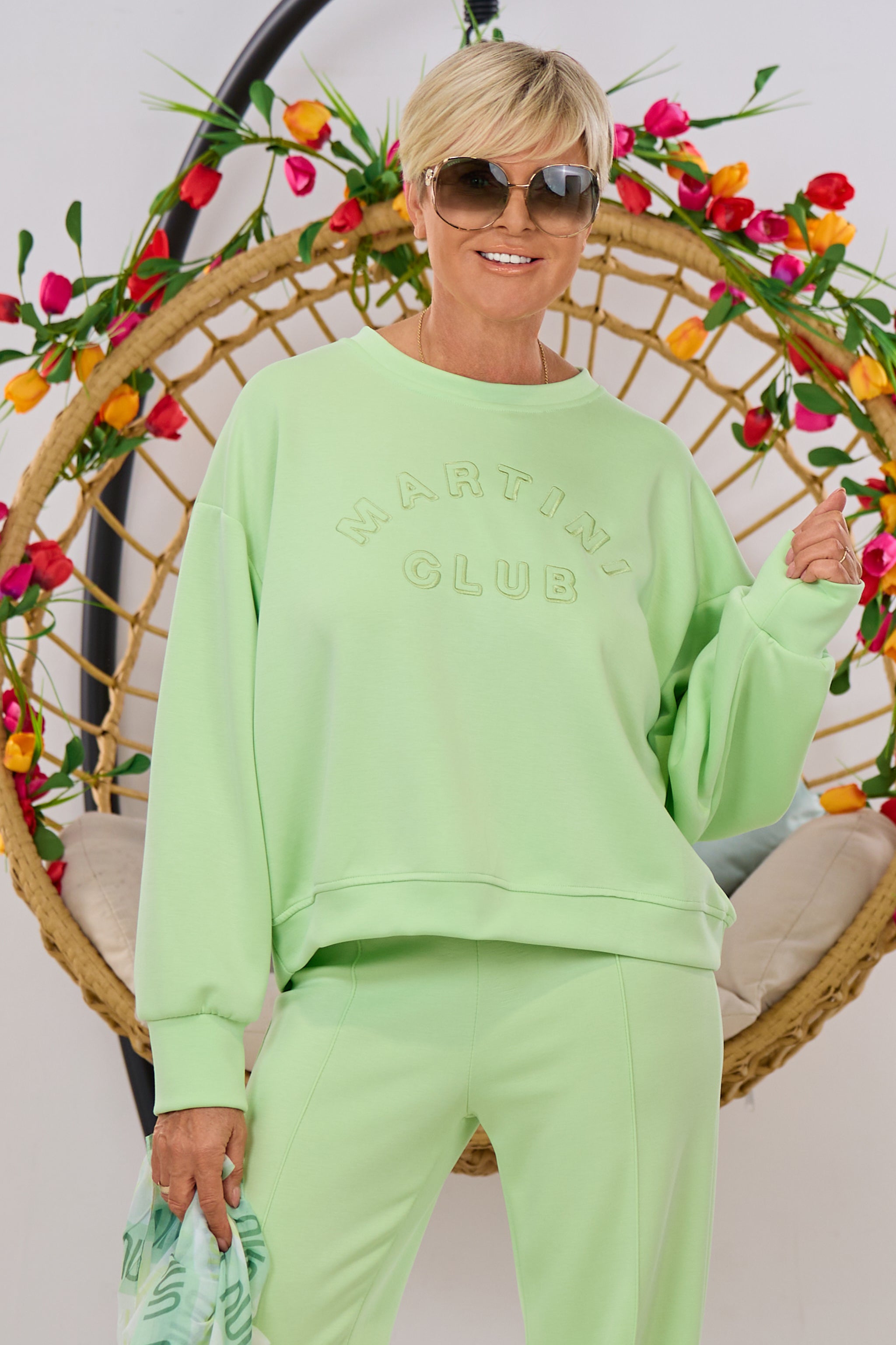 Cozy Sweaty MARTINI CLUB, apfelgrün