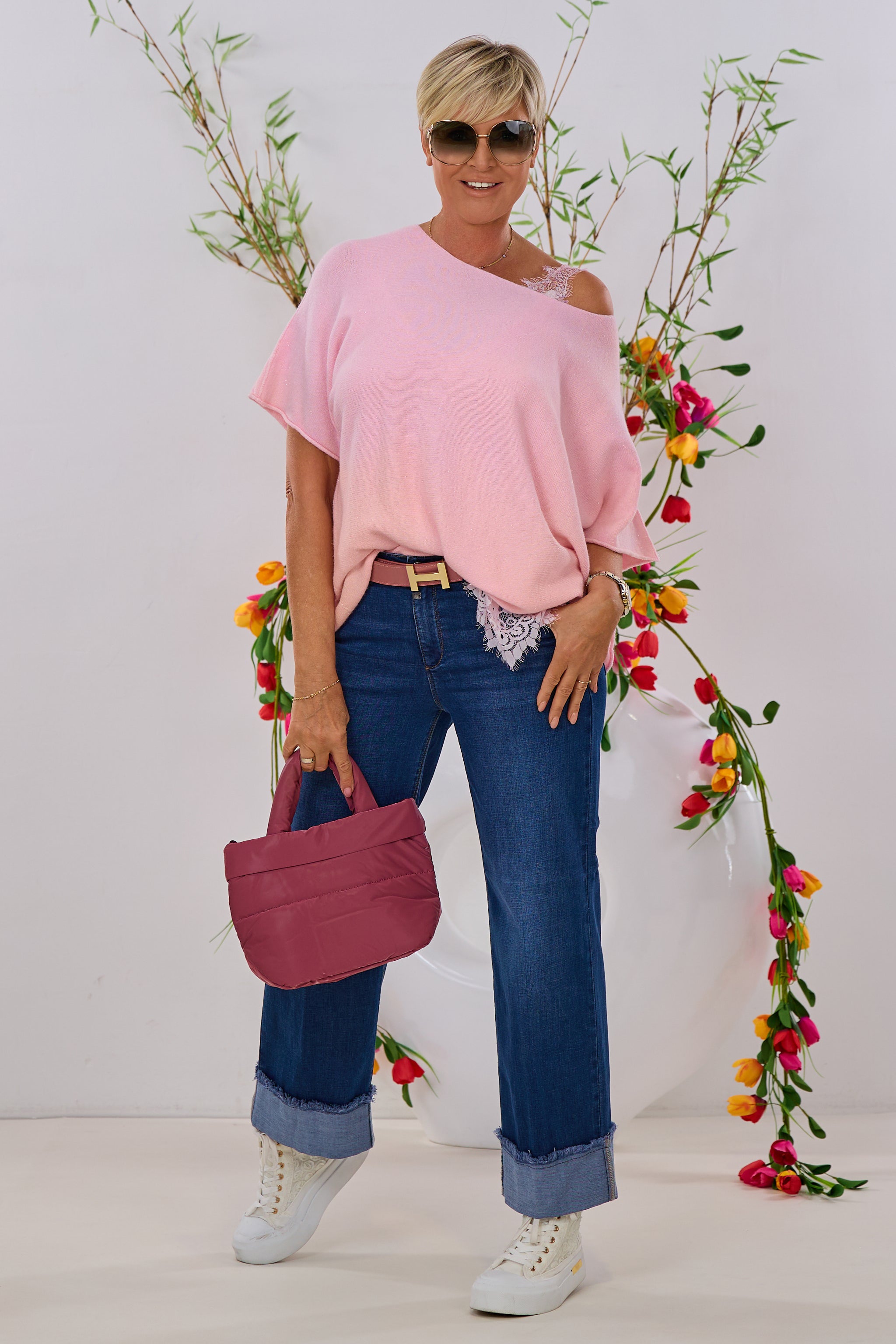 quergestrickter Pulli mit Silberfaden, rosa