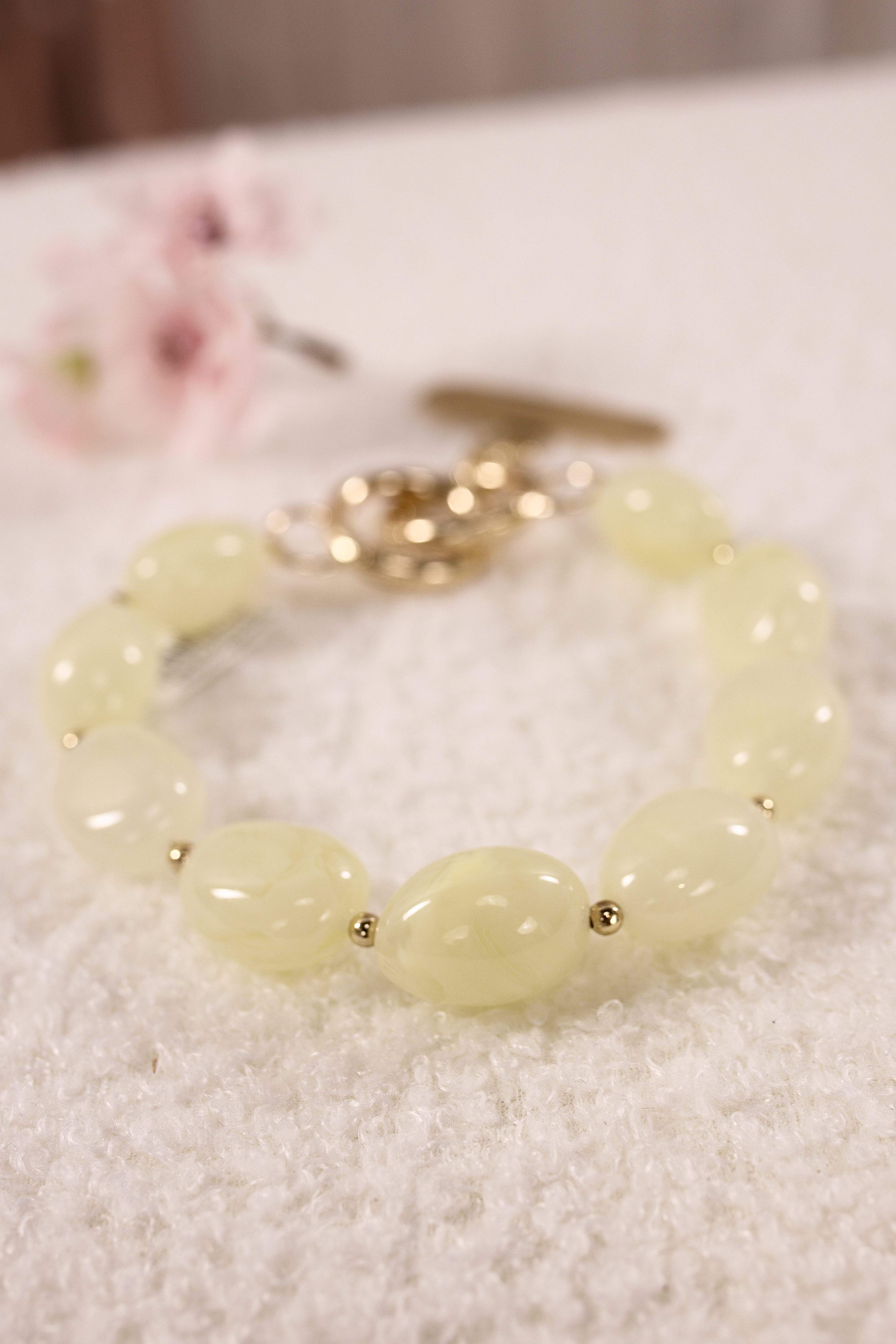 Handy-/Taschenanhänger, gelb-gold