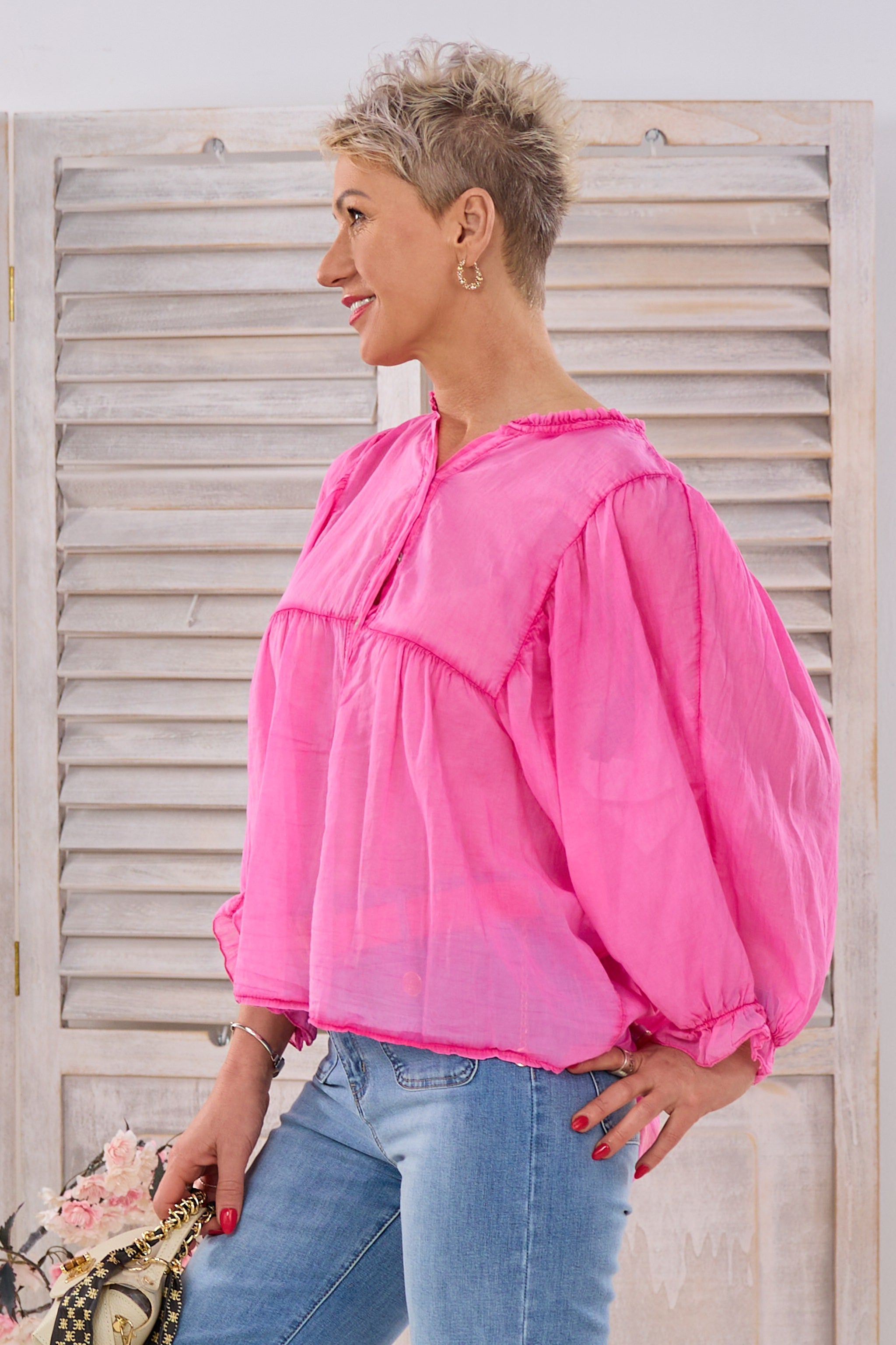 Transparente Bluse mit weiten Ärmeln, pink