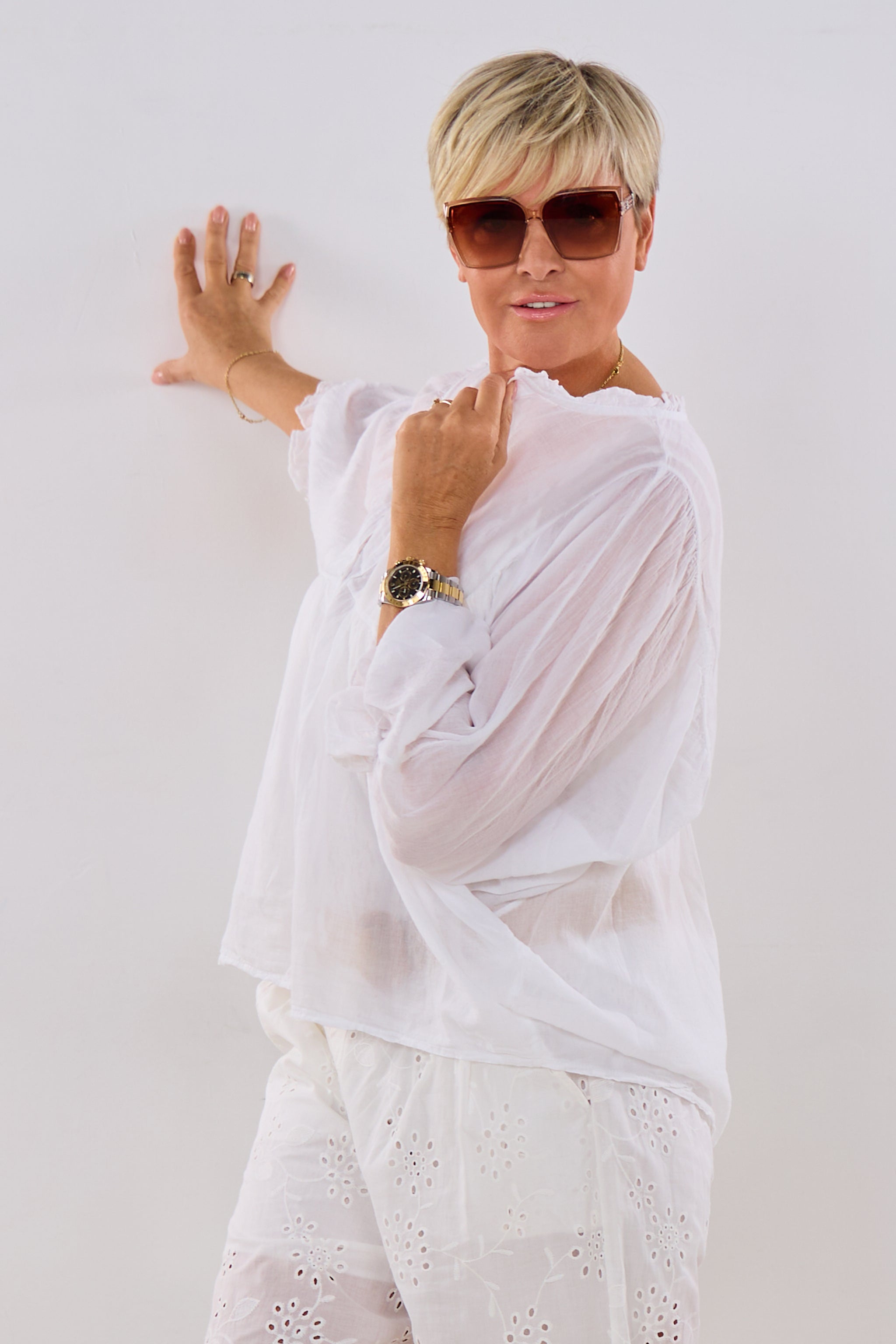 Transparente Bluse mit weiten Ärmeln, weiß