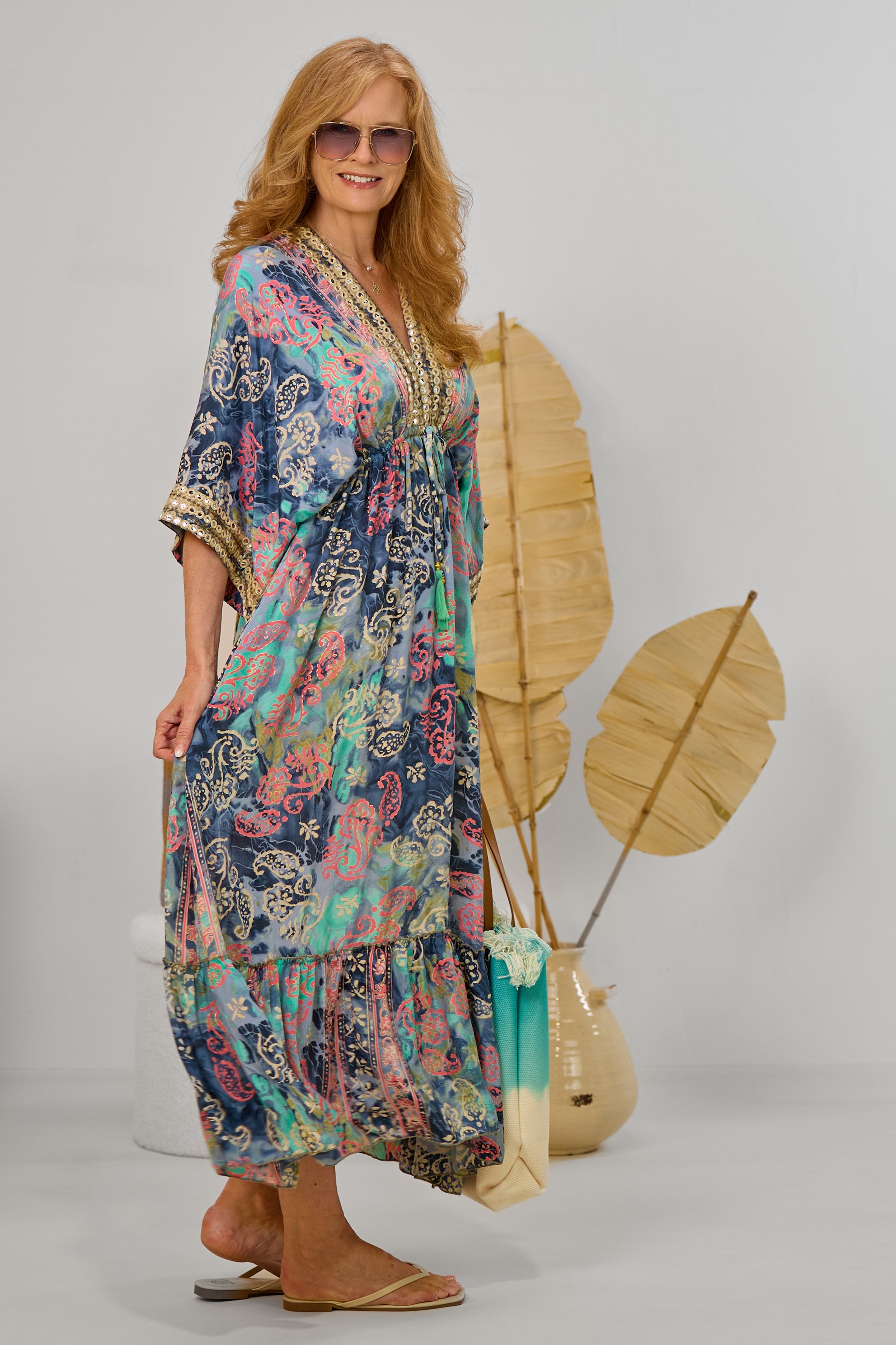 Langes Kleid im Boho-Style, dunkelblau-rosa