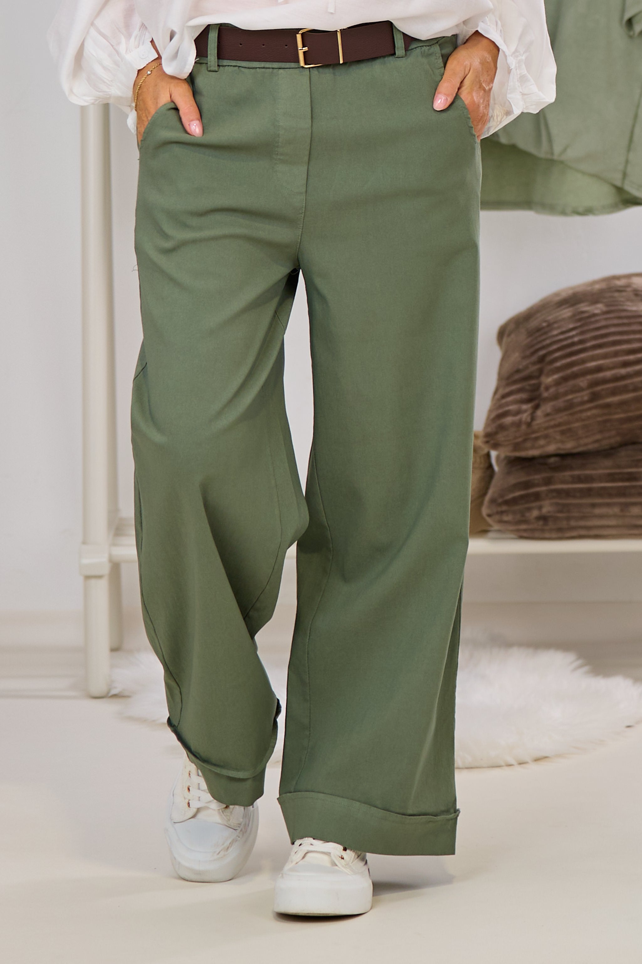 Hose mit weiten Beinen, khaki