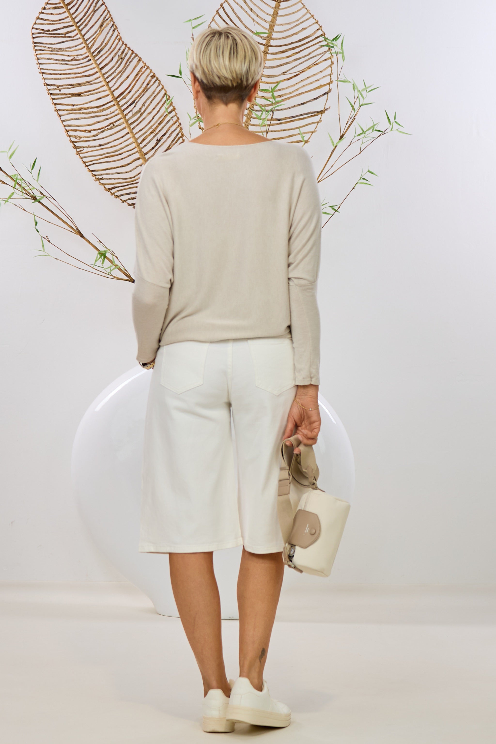 Feinstrickshirt mit engen Ärmeln, beige