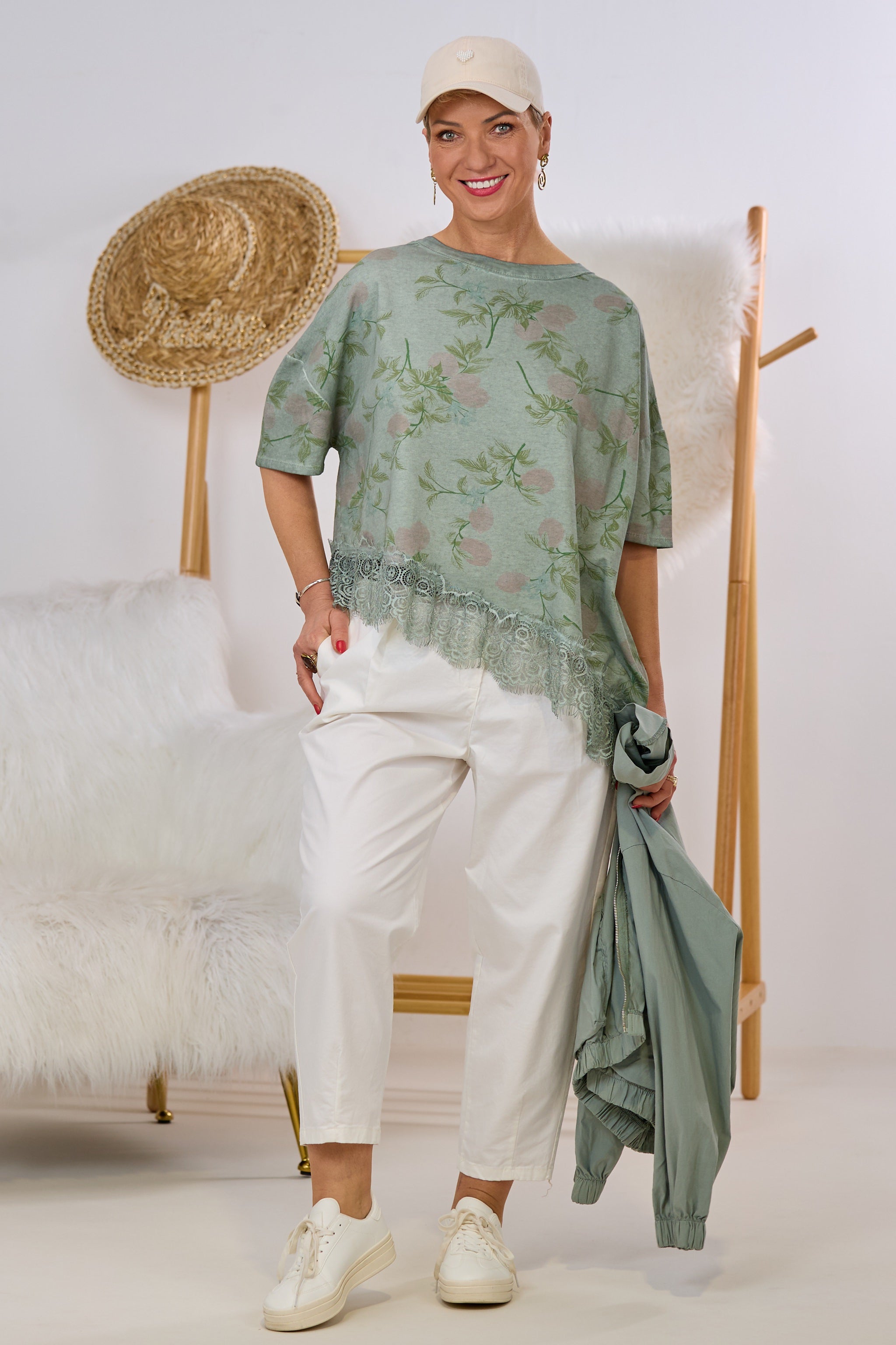 Asymmetrisches Kurzarm Sweaty, khaki-geblümt