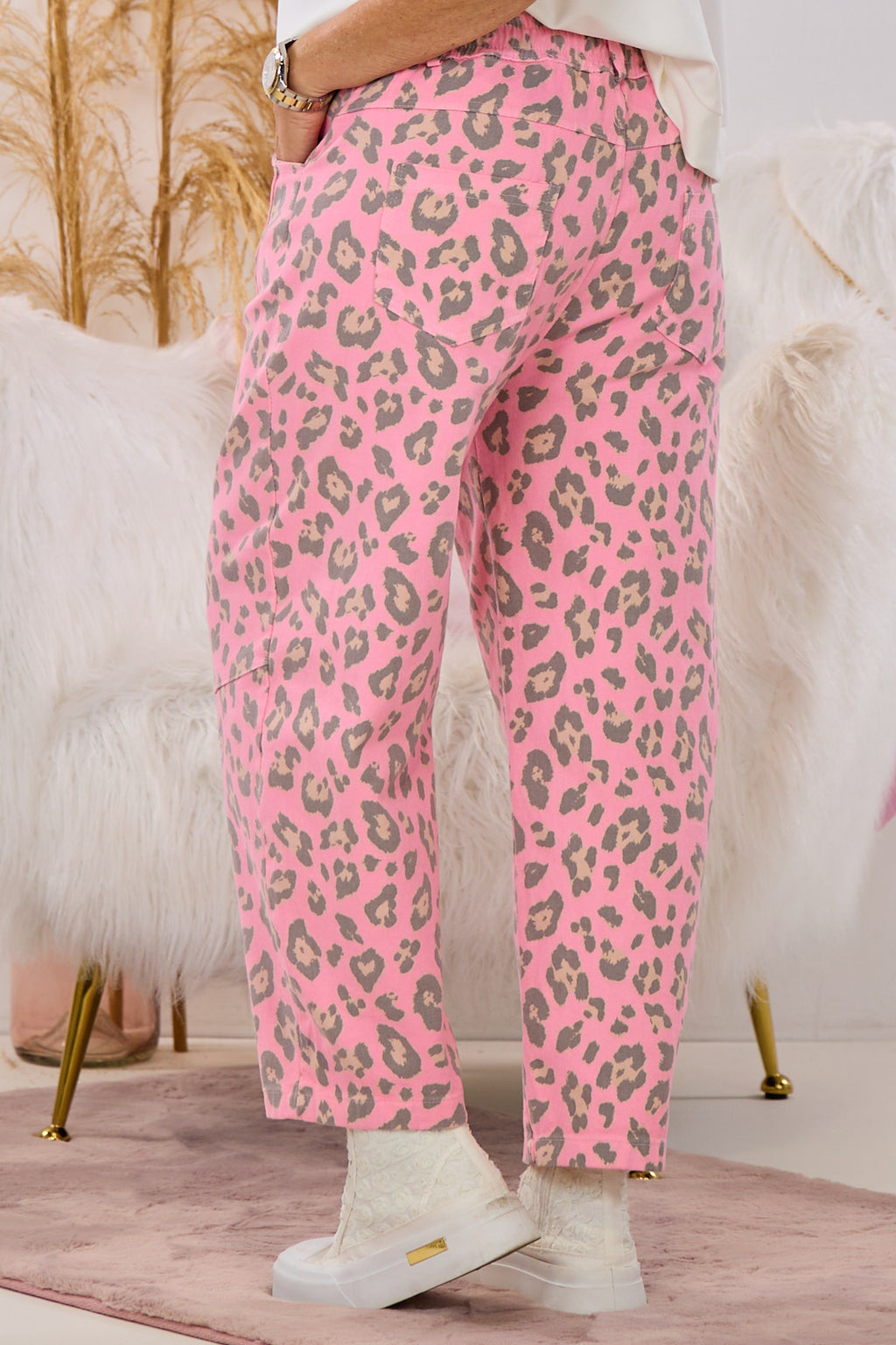 Jeans im Balloon-Style, rosa-leo