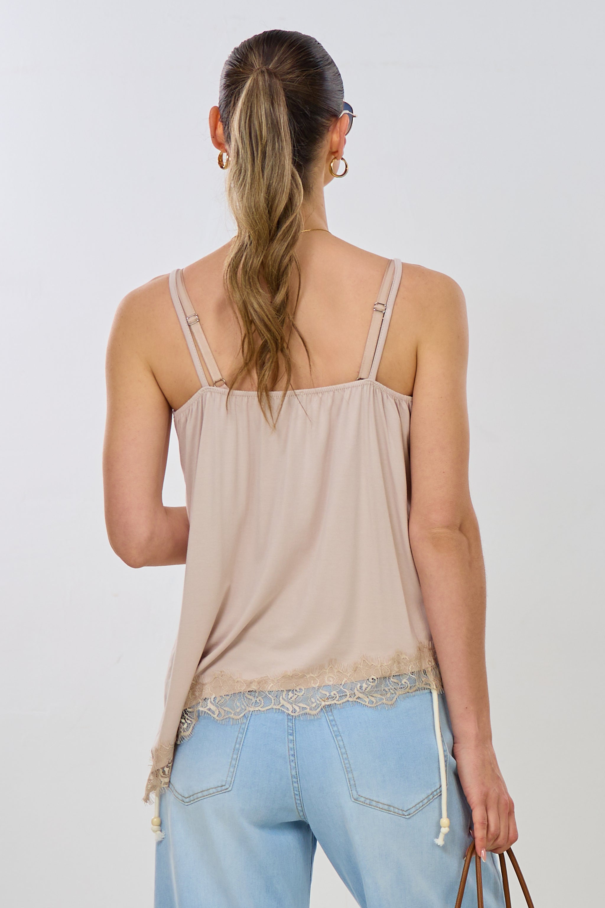 Asymmetrisches Top mit Spitze, beige