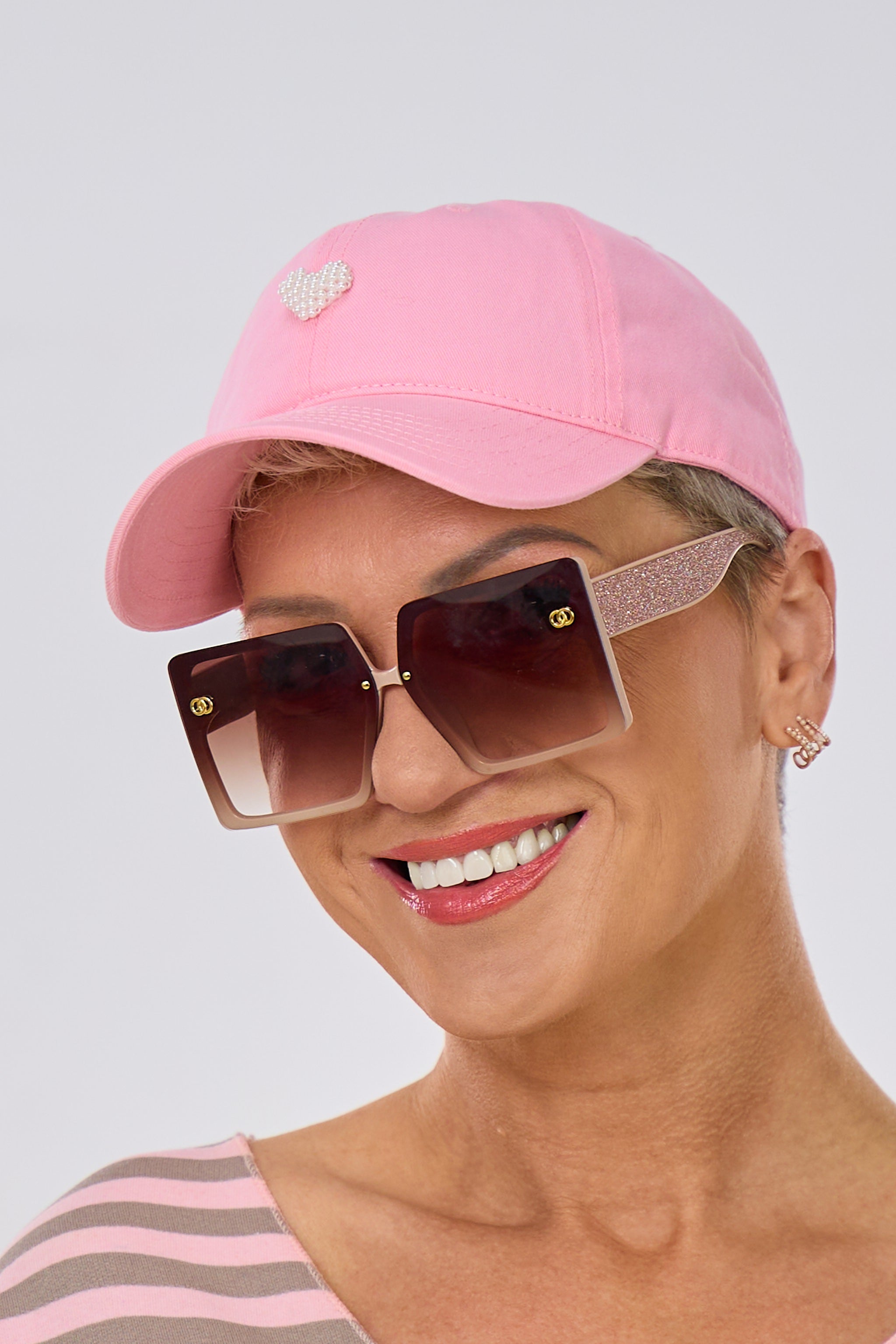 Kappe mit Perlen-Herz, rosa