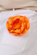 Blumenbrosche aus Stoff, orange
