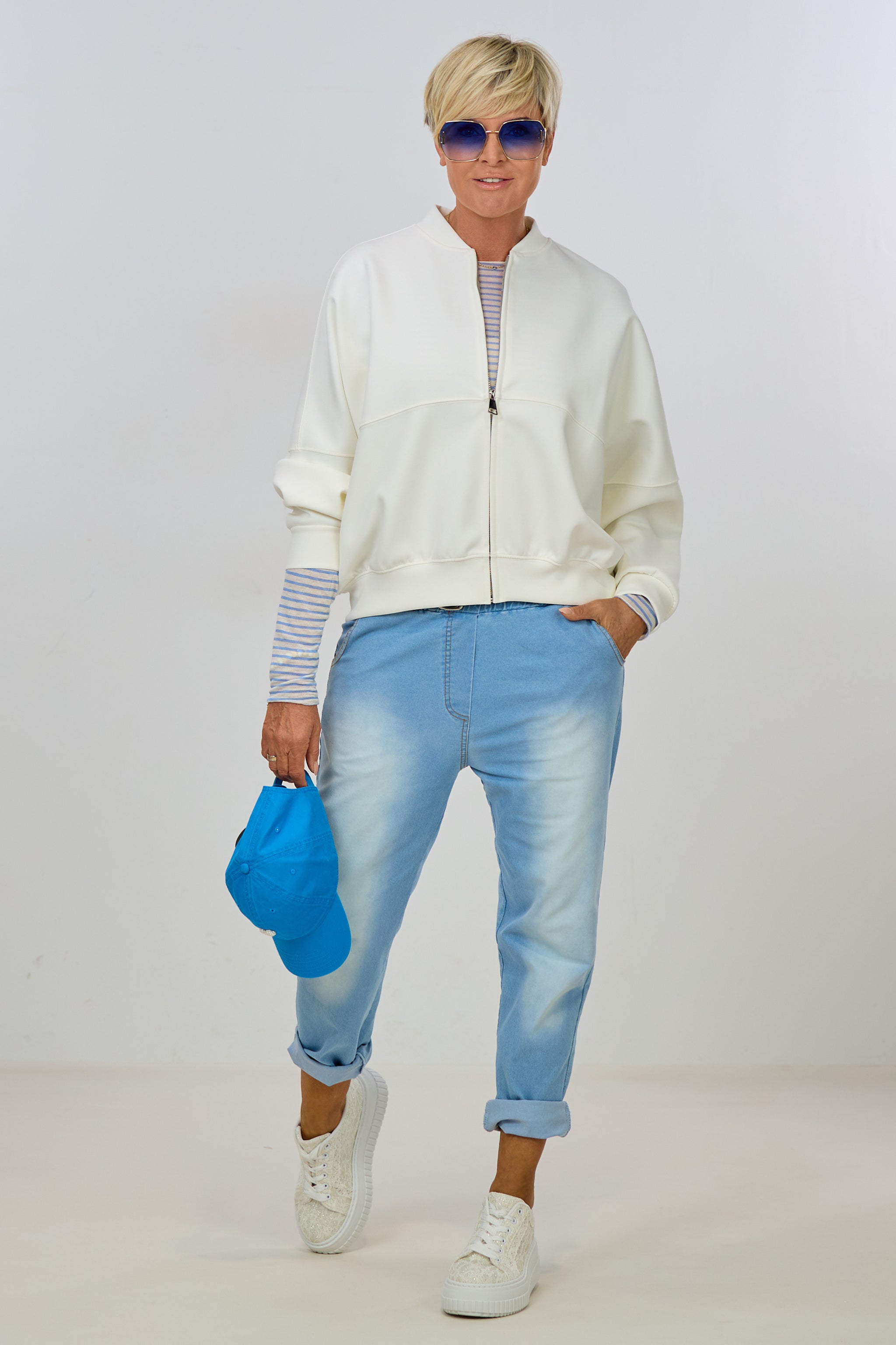 Leichte Jeans mit elastischem Bund, hell denim
