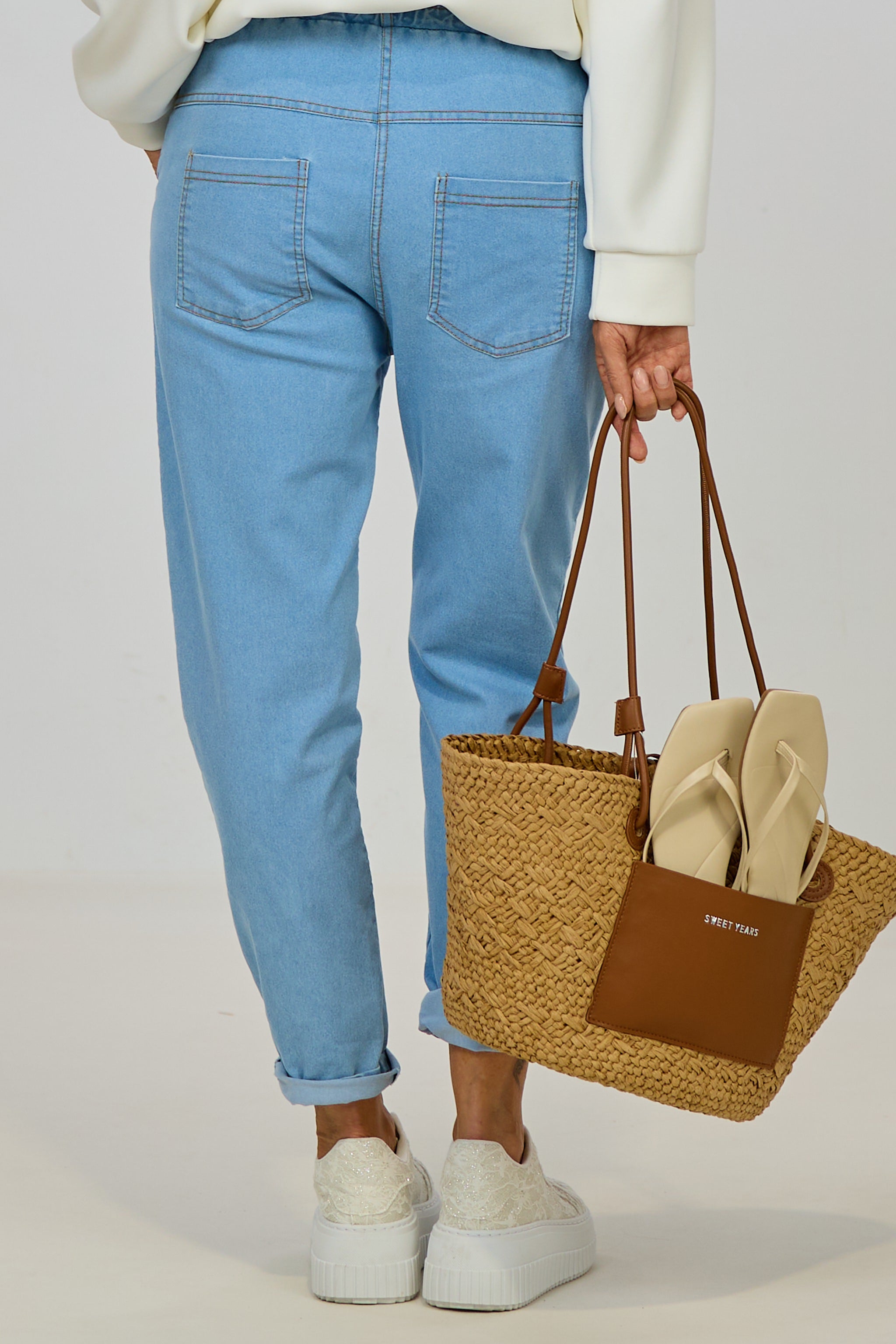 Leichte Jeans mit elastischem Bund, hell denim