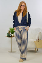 Weite Halbleinenhose mit Streifen, beige-blau